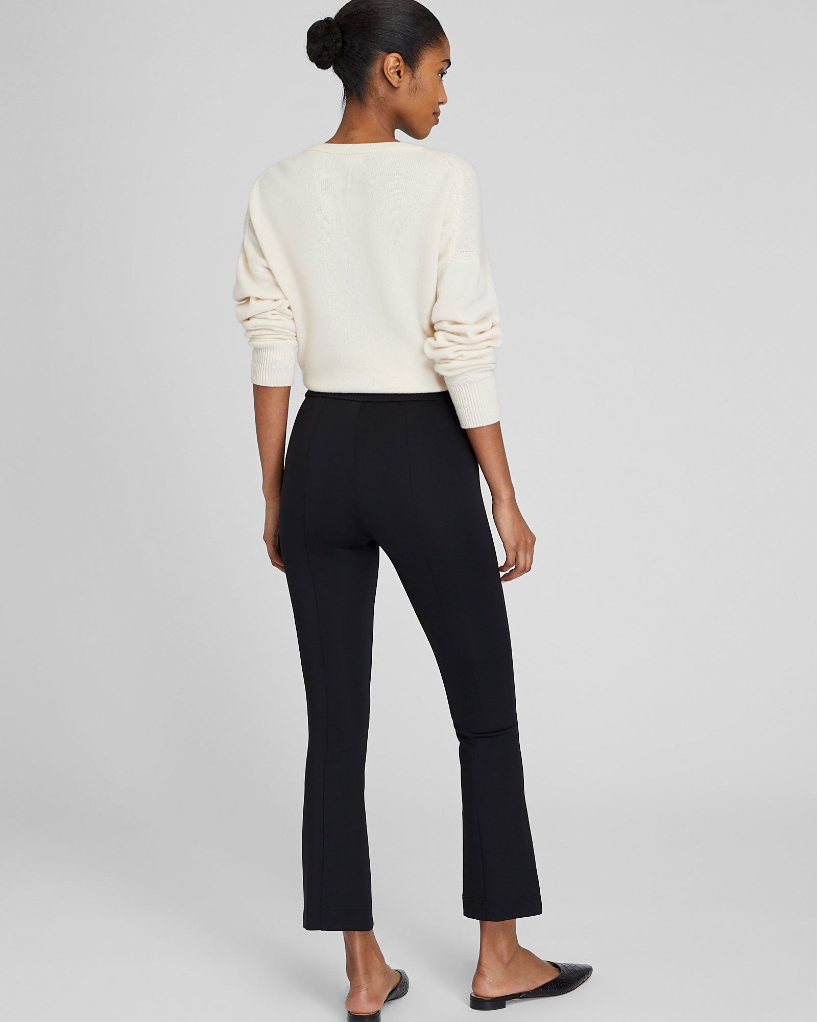 CLUB MONACO - Pantalon court et évasé - Noir