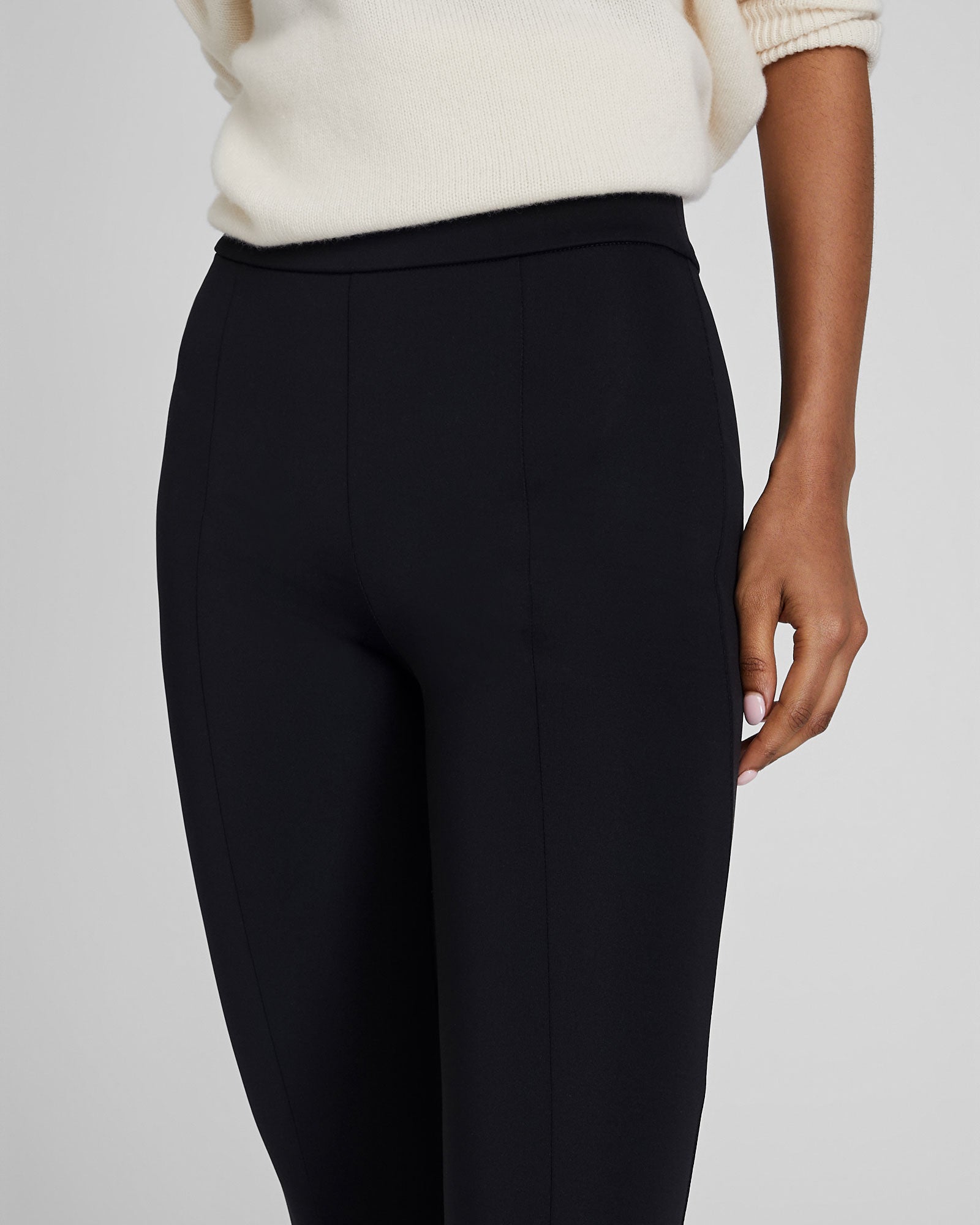 CLUB MONACO - Kick Crop Scuba Pant - Black
