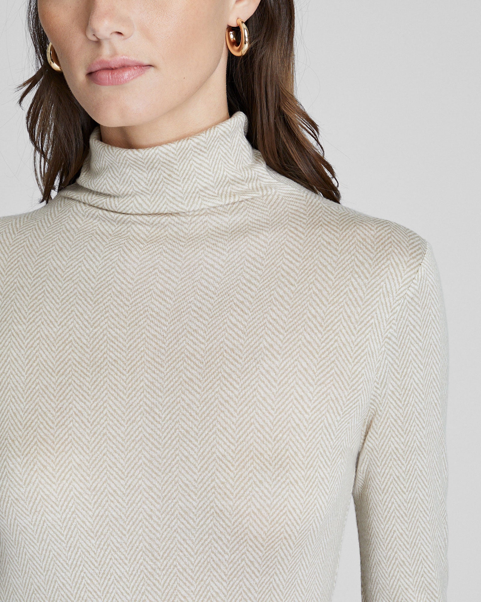 CLUB MONACO - Printed Julie Turtleneck - Light Brown Mix