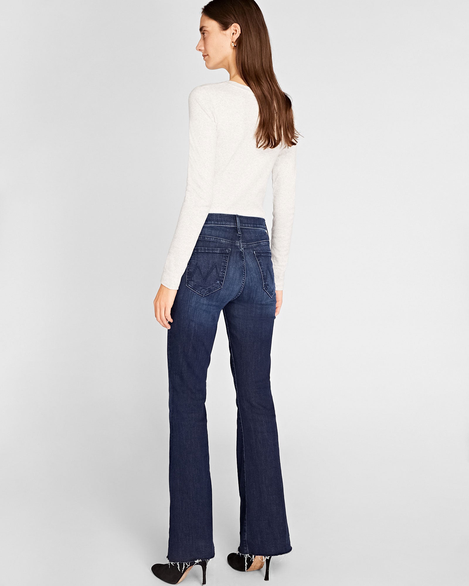 CLUB MONACO - MOTHER The Weekender Fray Jeans - Denim