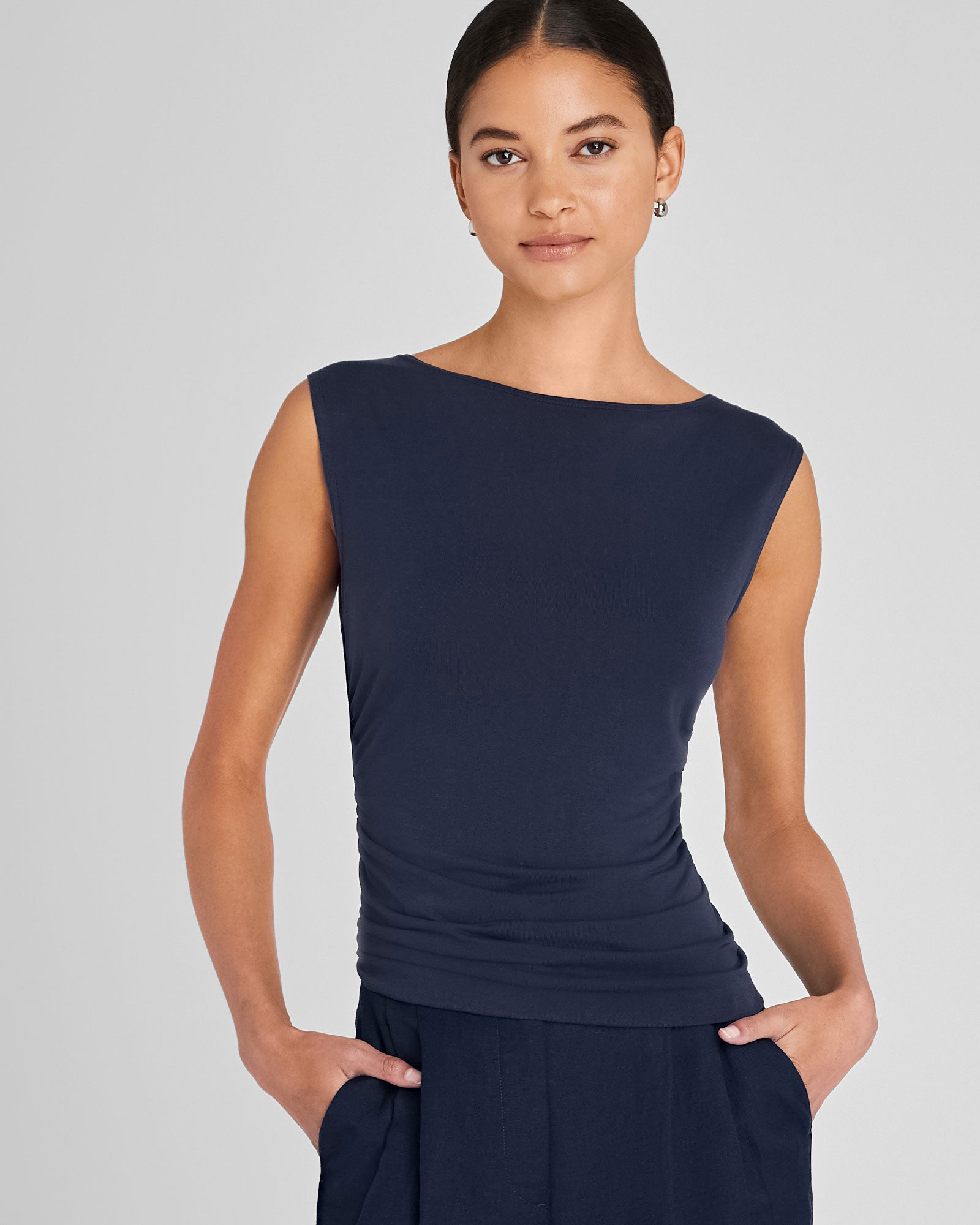 CLUB MONACO - Ruched Knit Top - Navy