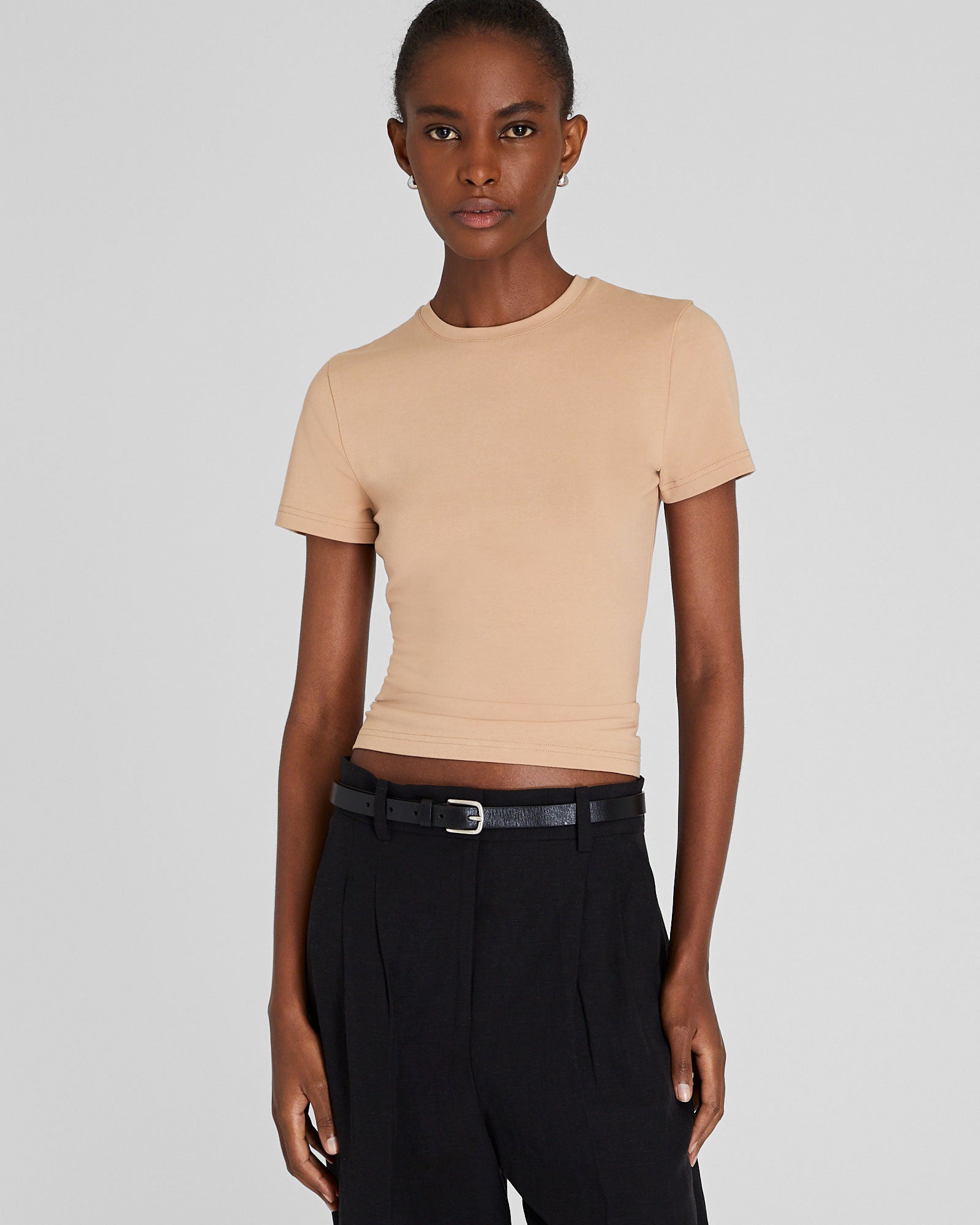 CLUB MONACO - Contour Tee - Beige