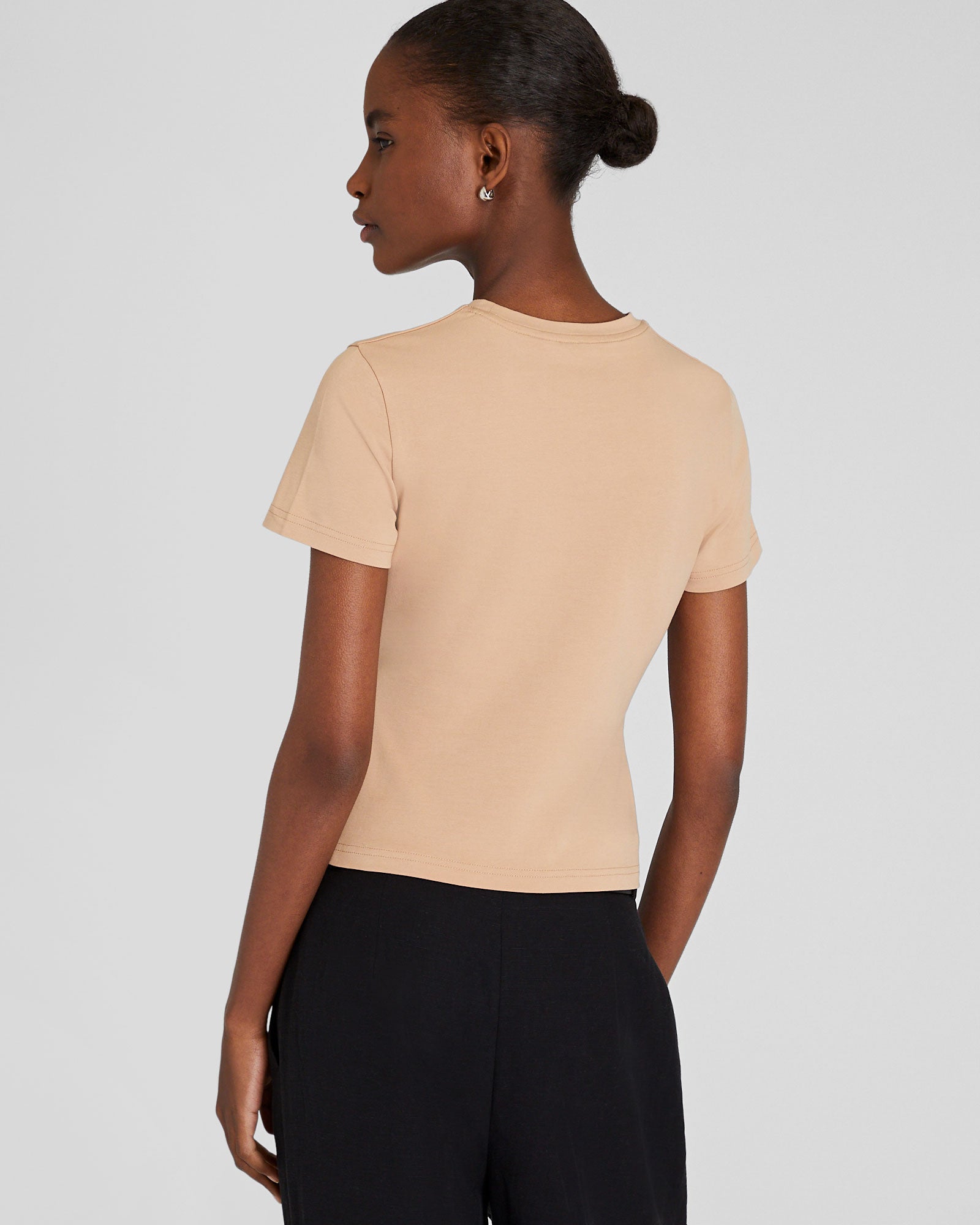 CLUB MONACO - Contour Tee - Beige