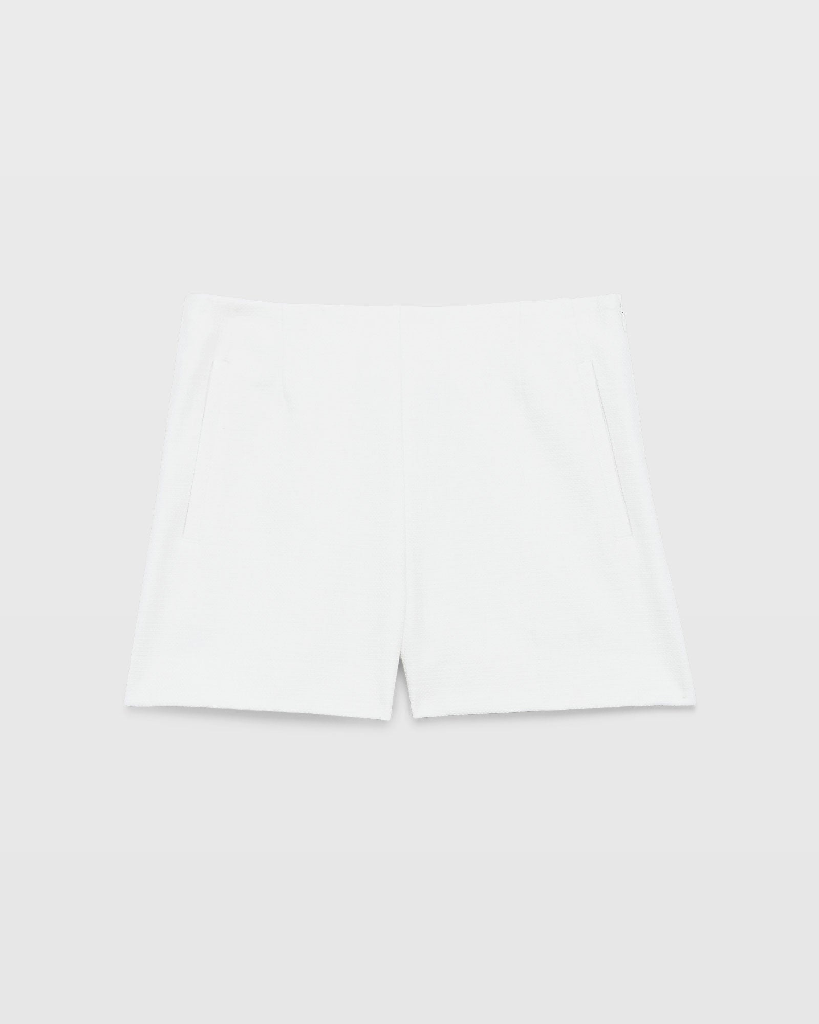 CLUB MONACO - Short texturé à taille haute - Blanc