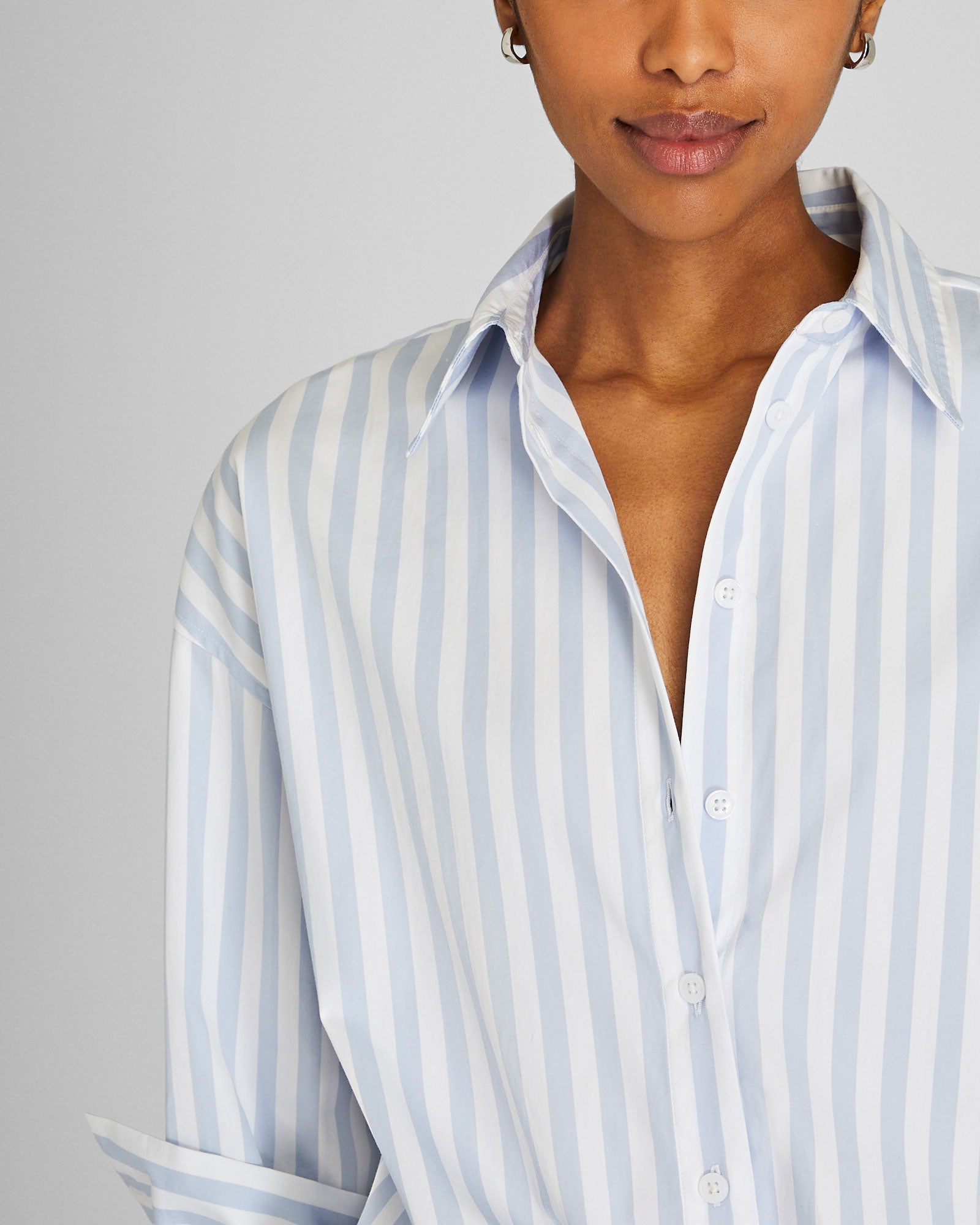 CLUB MONACO - Stripe Classic Button-Down Shirt - Blue White Stripe