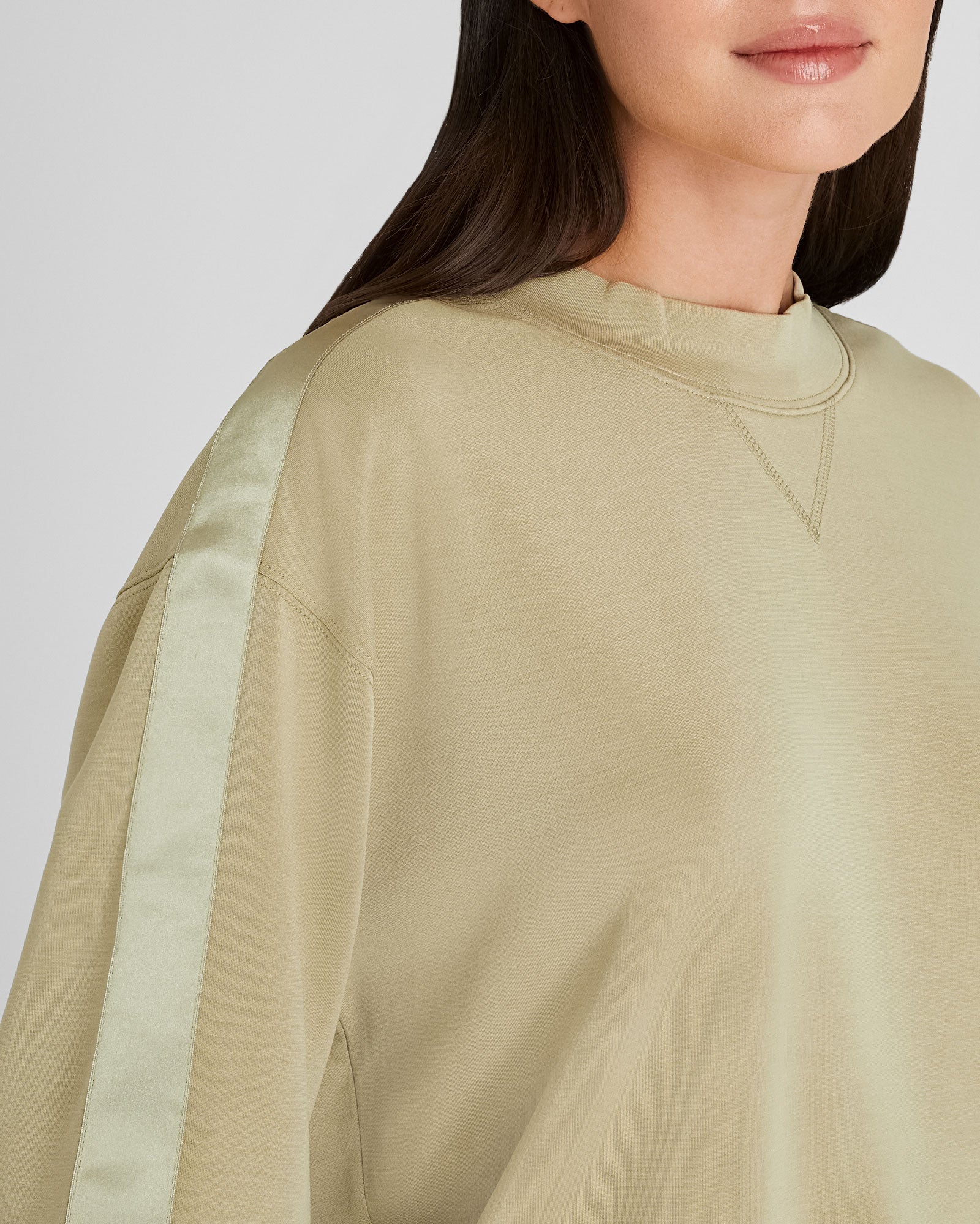 CLUB MONACO - Satin Stripe Sweatshirt - Thyme