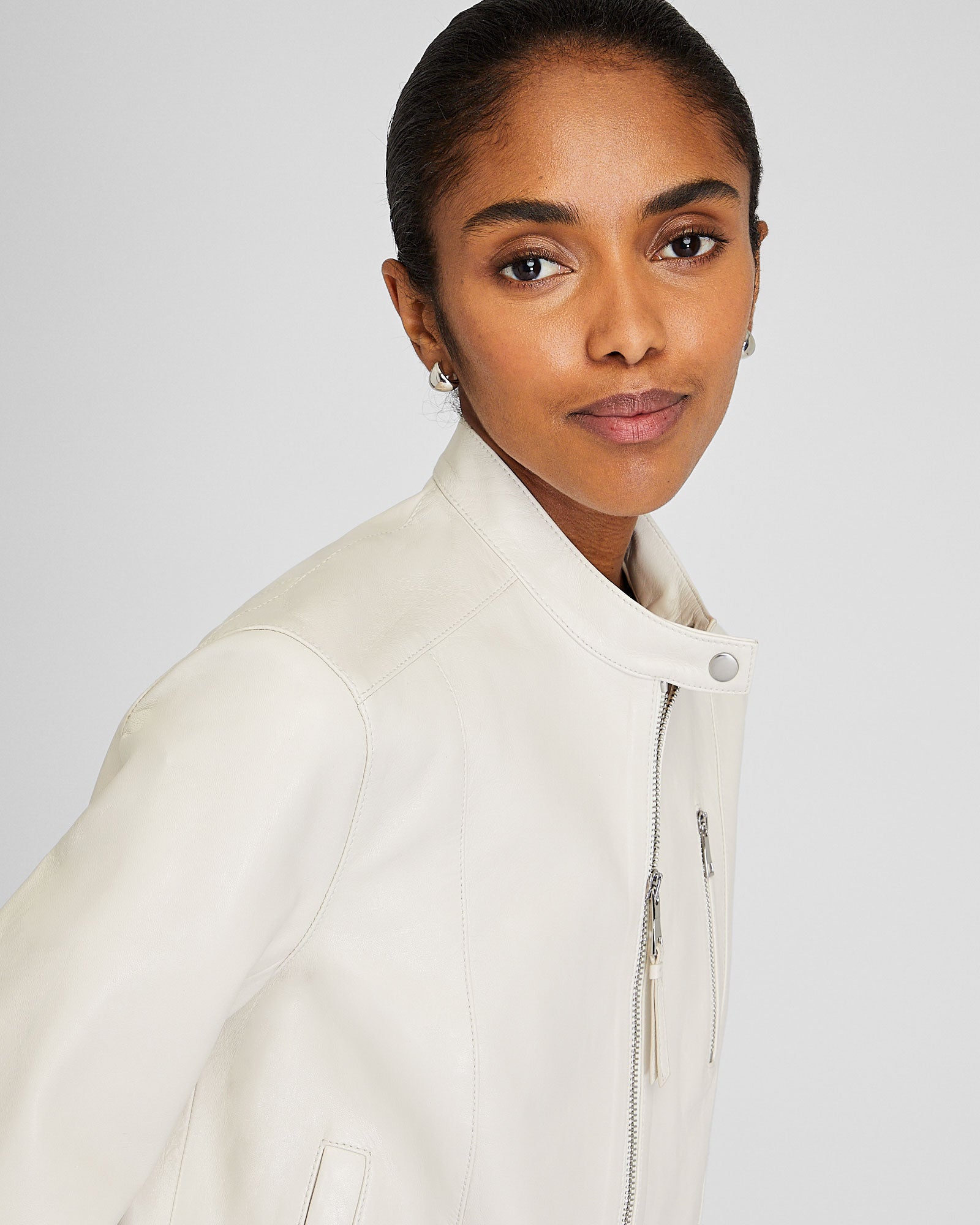 CLUB MONACO - Band Collar Cropped Leather Jacket - Off White