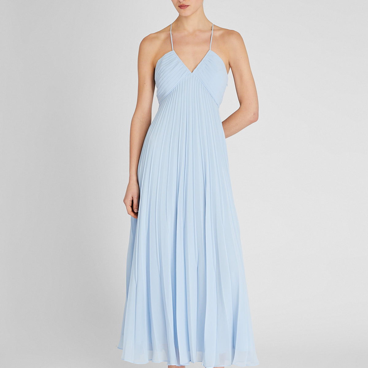 sequin velvet dress Shine Wave unchecked Vestidos De Quinceanera Dresses Model is 59 and Color:Alligator White