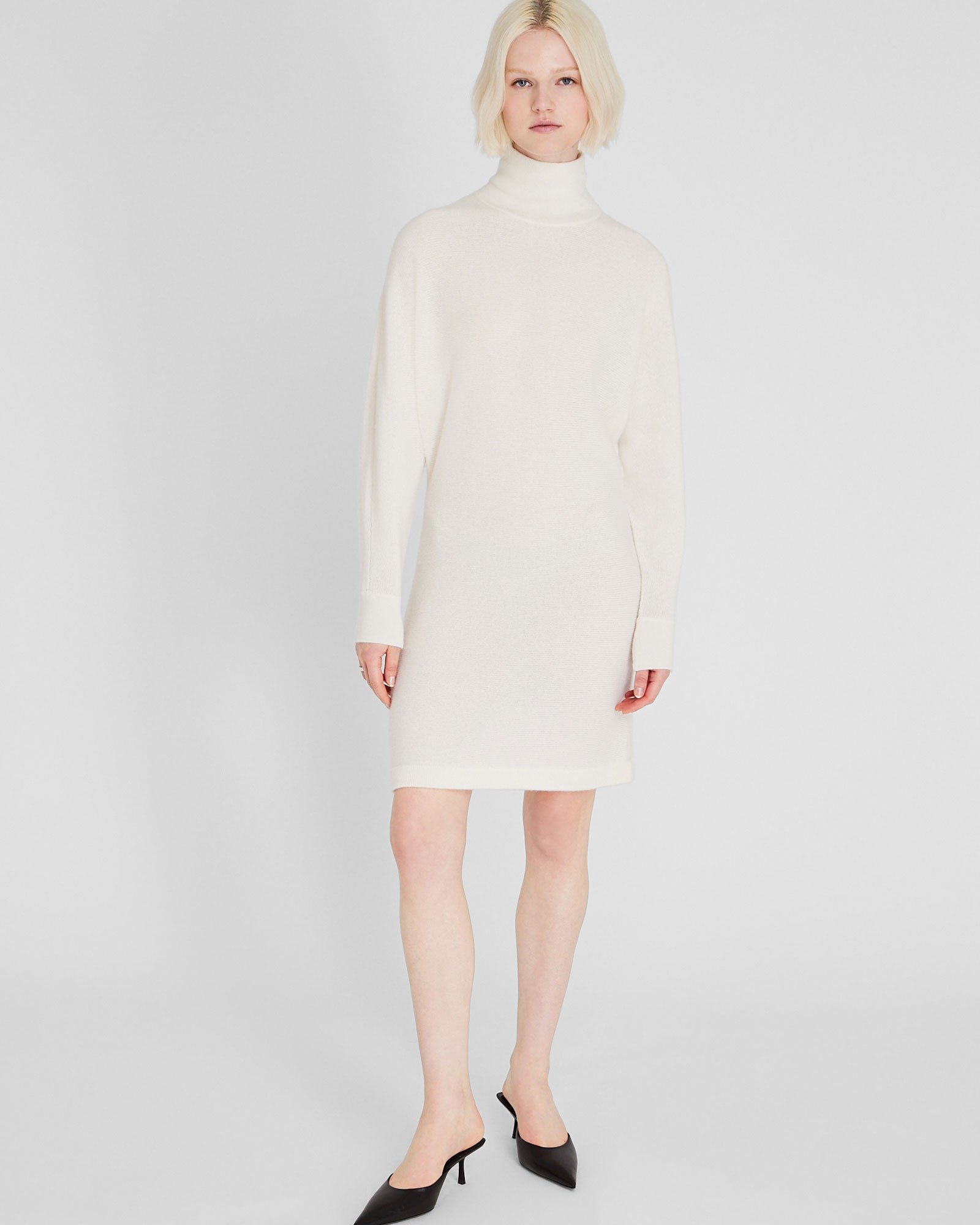 CLUB MONACO - Mini-robe à col roulé en cachemire - Blanc Cassé