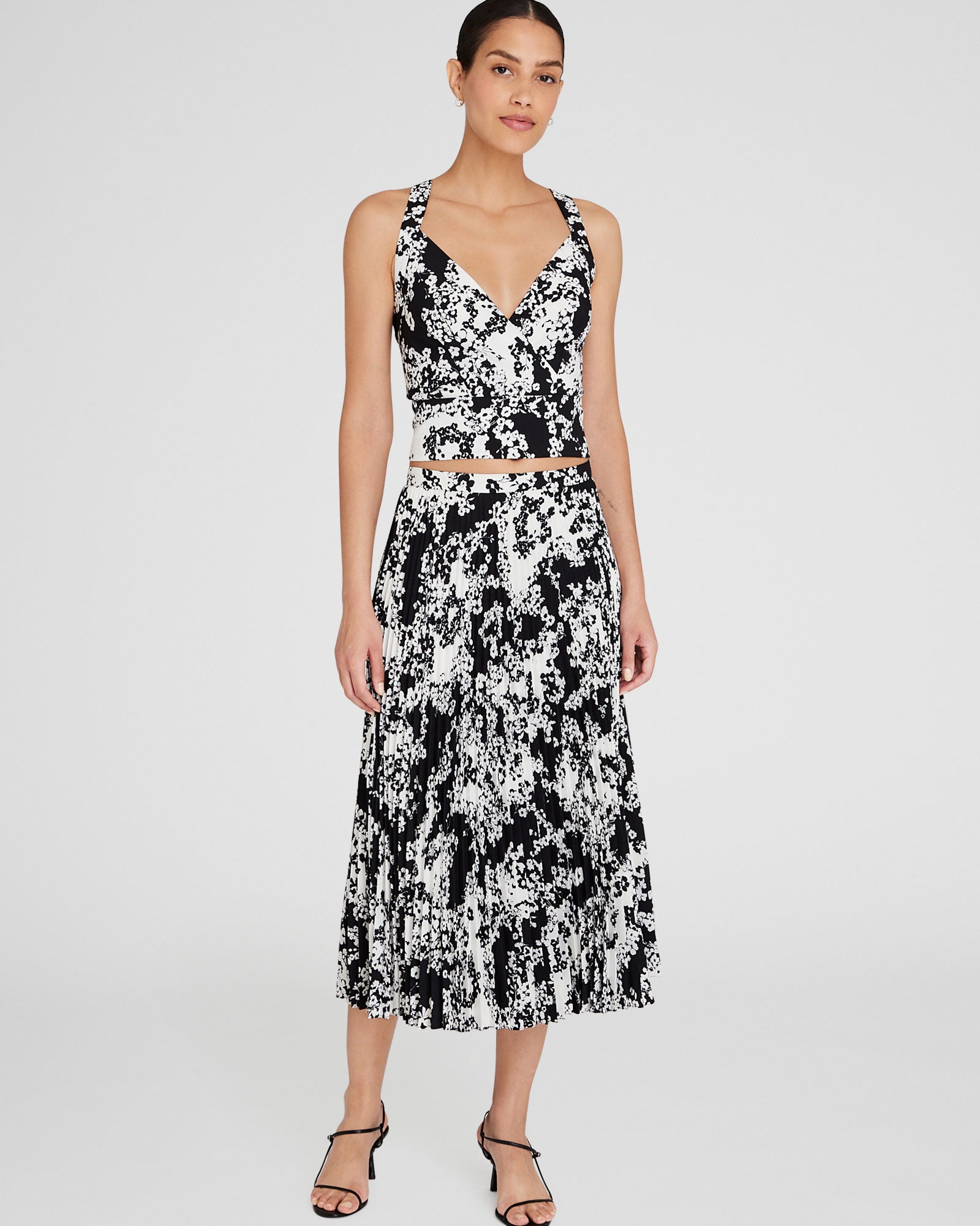 CLUB MONACO - Floral Print Pleated Midi Skirt - Black