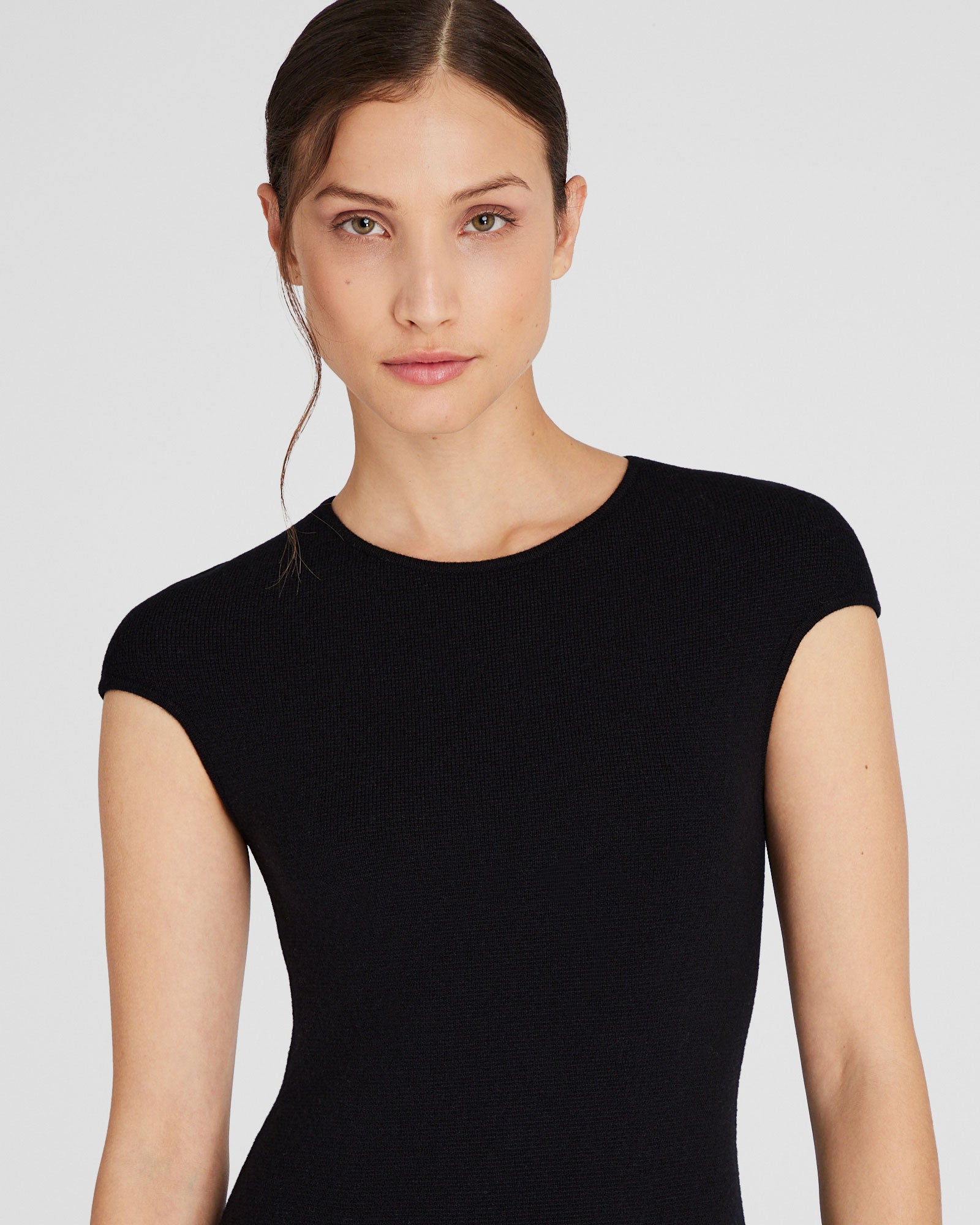 CLUB MONACO - Robe chandail en cachemire et laine - Noir