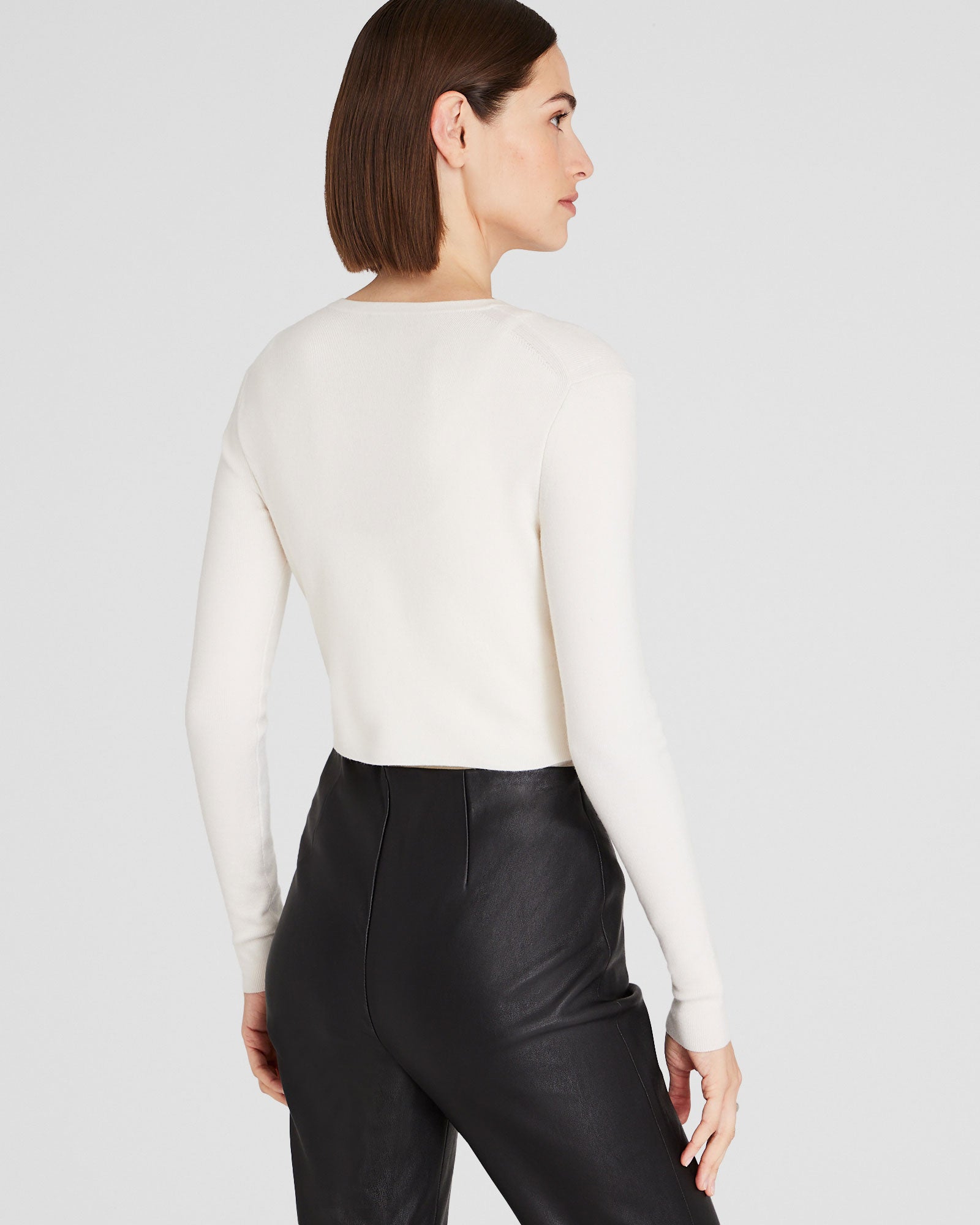 CLUB MONACO - Merino Rib Cropped Cardigan - Ivory