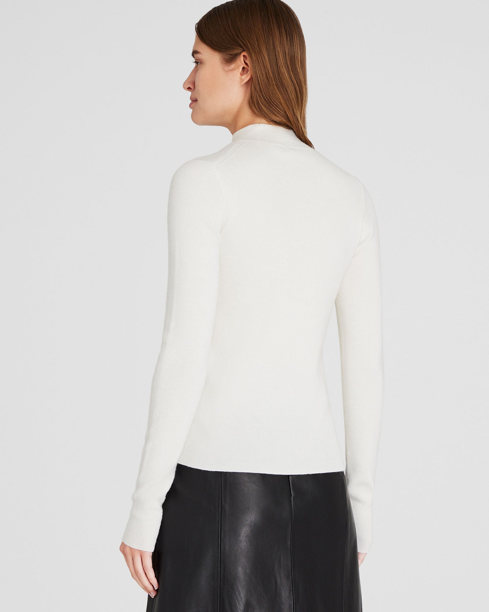 CLUB MONACO - Merino Rib Mockneck Sweater - Ivory