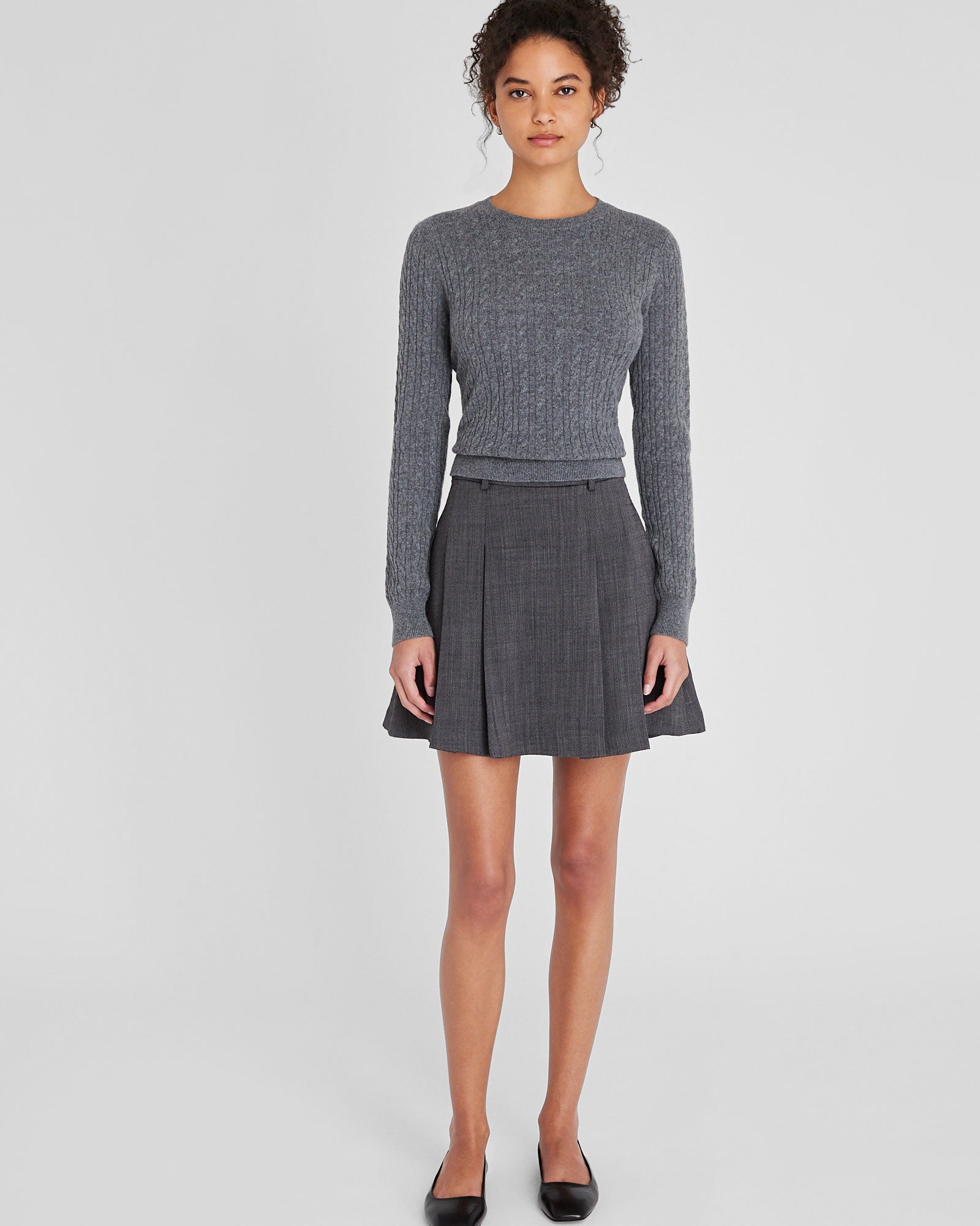 CLUB MONACO - Cashmere Mini-Cable Long-Sleeve Crewneck - Medium Heather Grey