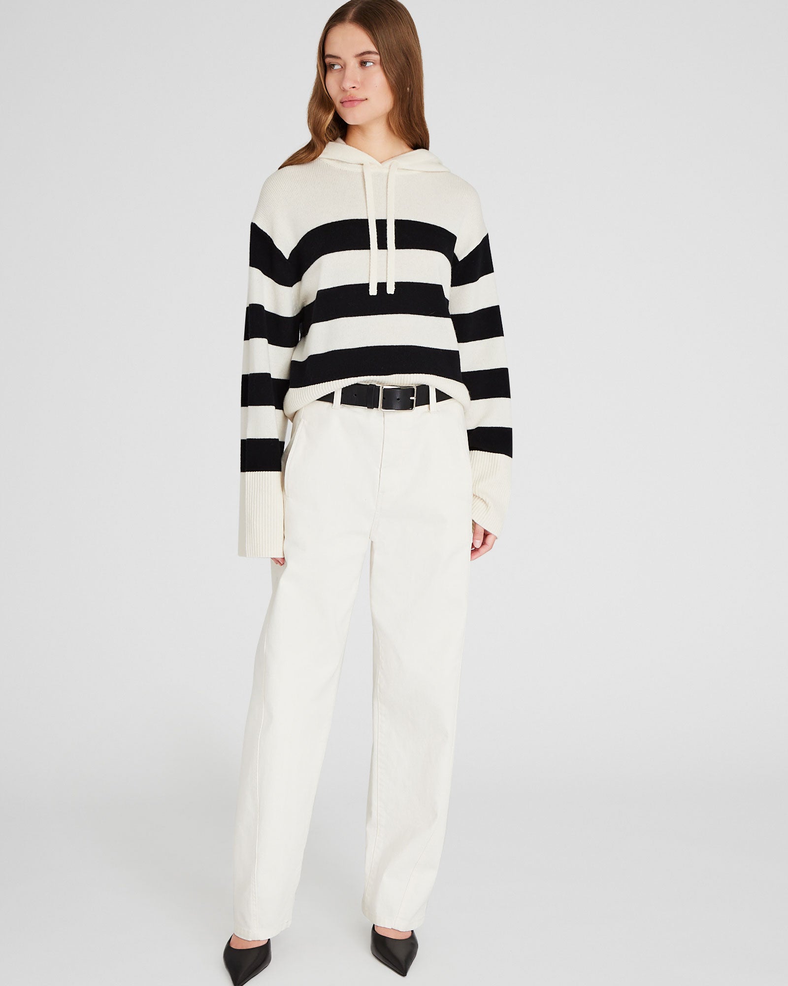 CLUB MONACO - Chandail à capuchon décontracté - Blanc-noir