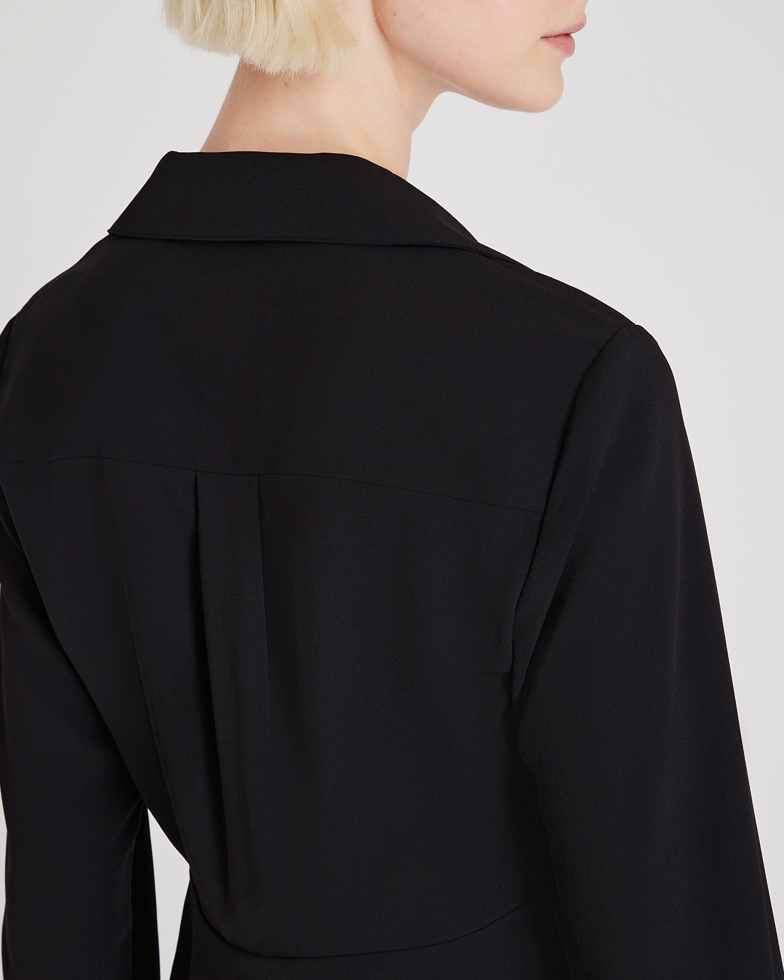 CLUB MONACO - Chemise cintrée à col - Noir