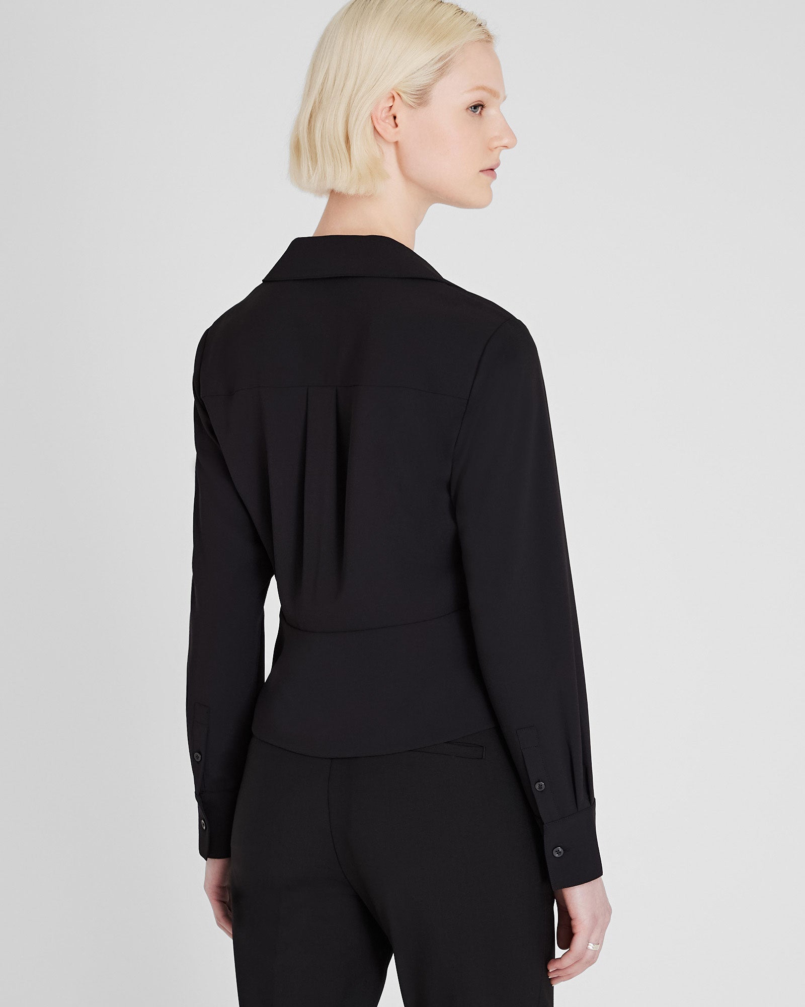 CLUB MONACO - Chemise cintrée à col - Noir