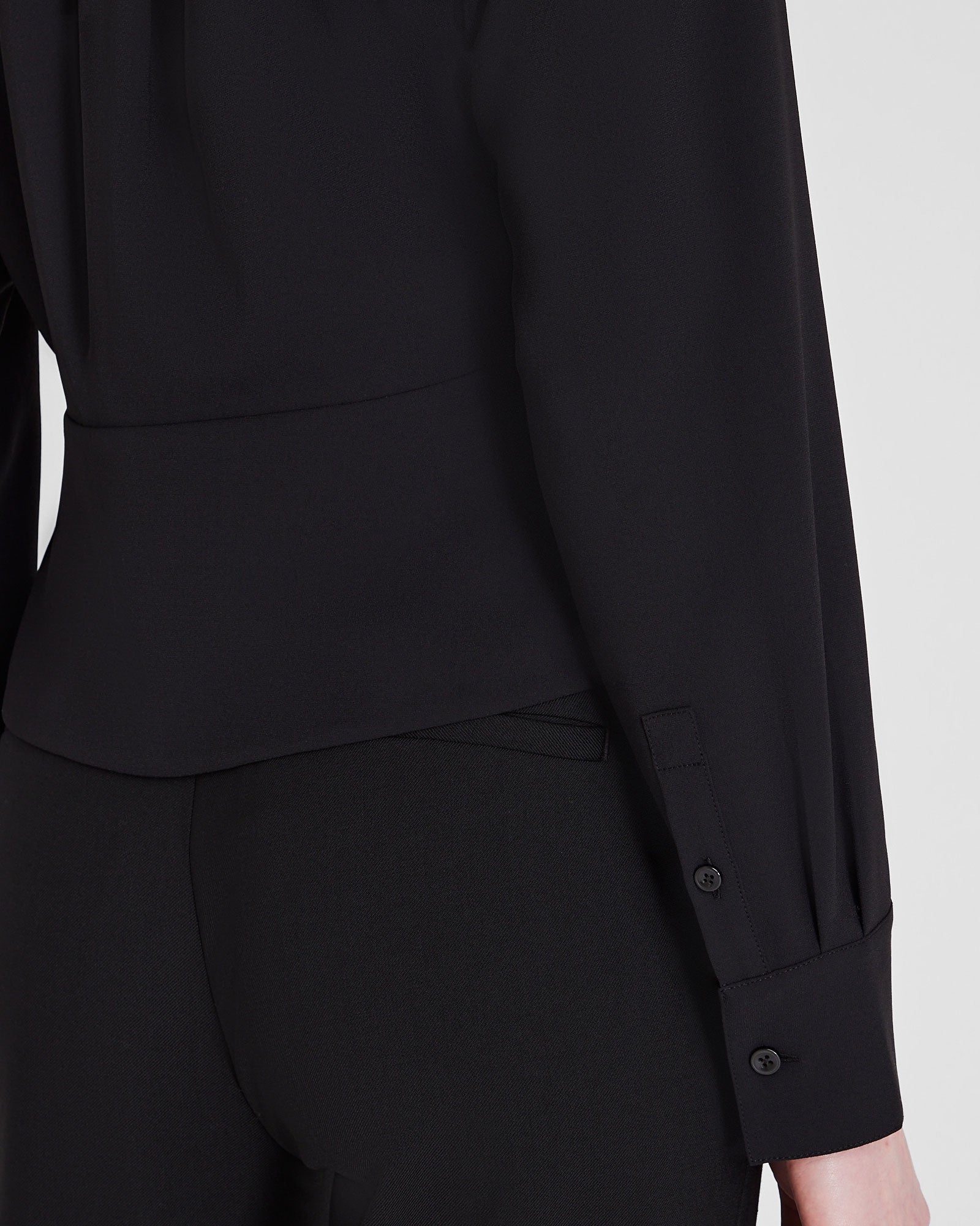 CLUB MONACO - Chemise cintrée à col - Noir