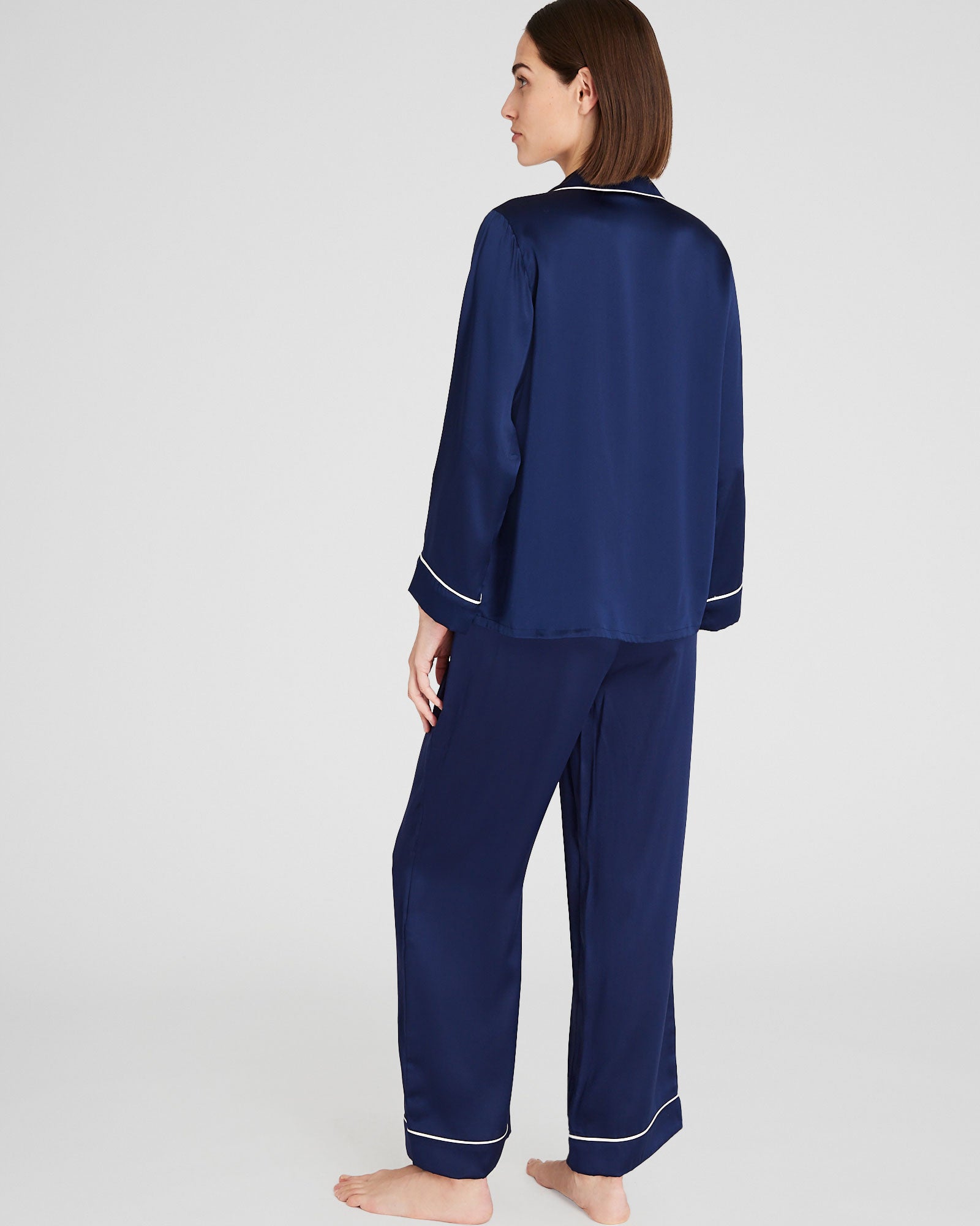 CLUB MONACO - Ensemble pyjama en soie à manches longues - Marine