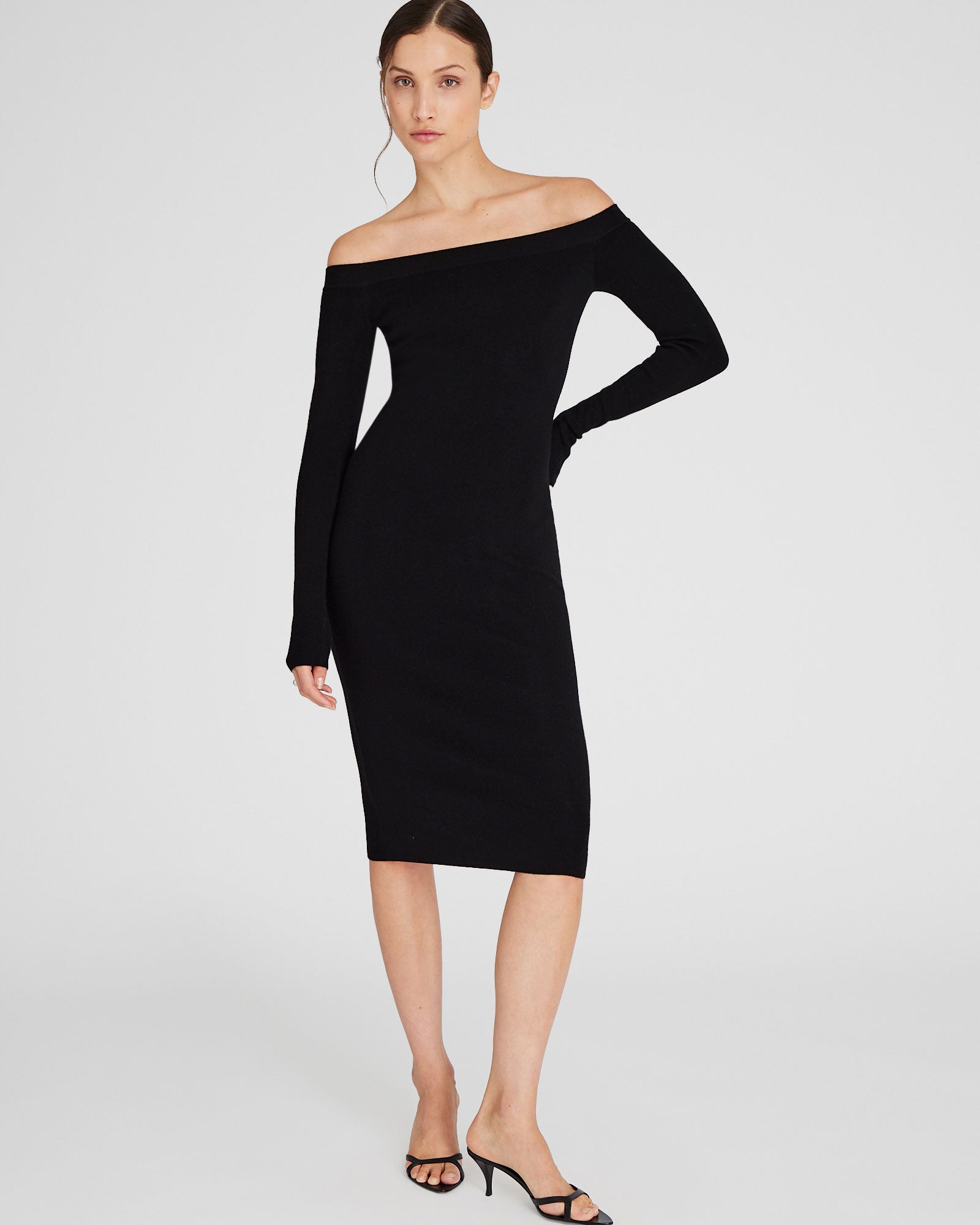 CLUB MONACO - Robe pull à épaules dénudées - Noir