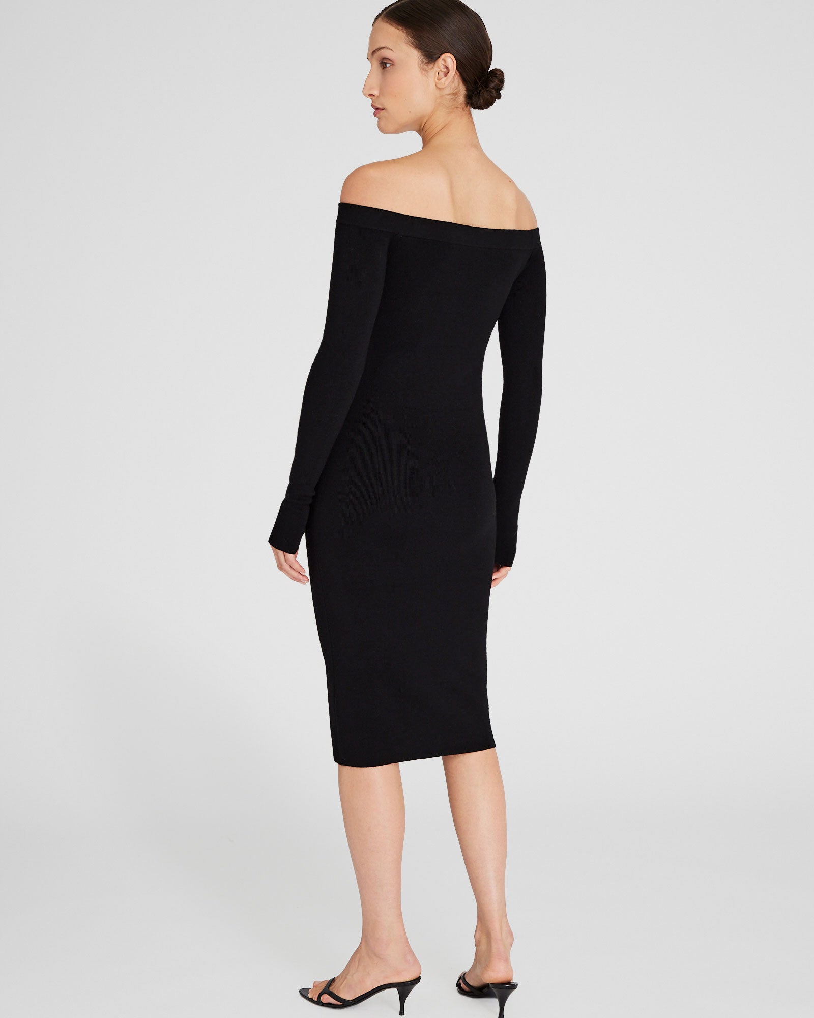 CLUB MONACO - Robe pull à épaules dénudées - Noir