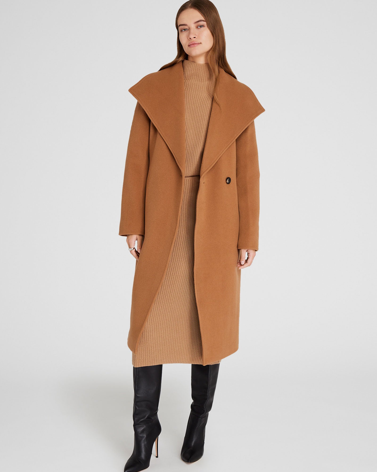 CLUB MONACO - Manteau enveloppant à col châle - Chameau