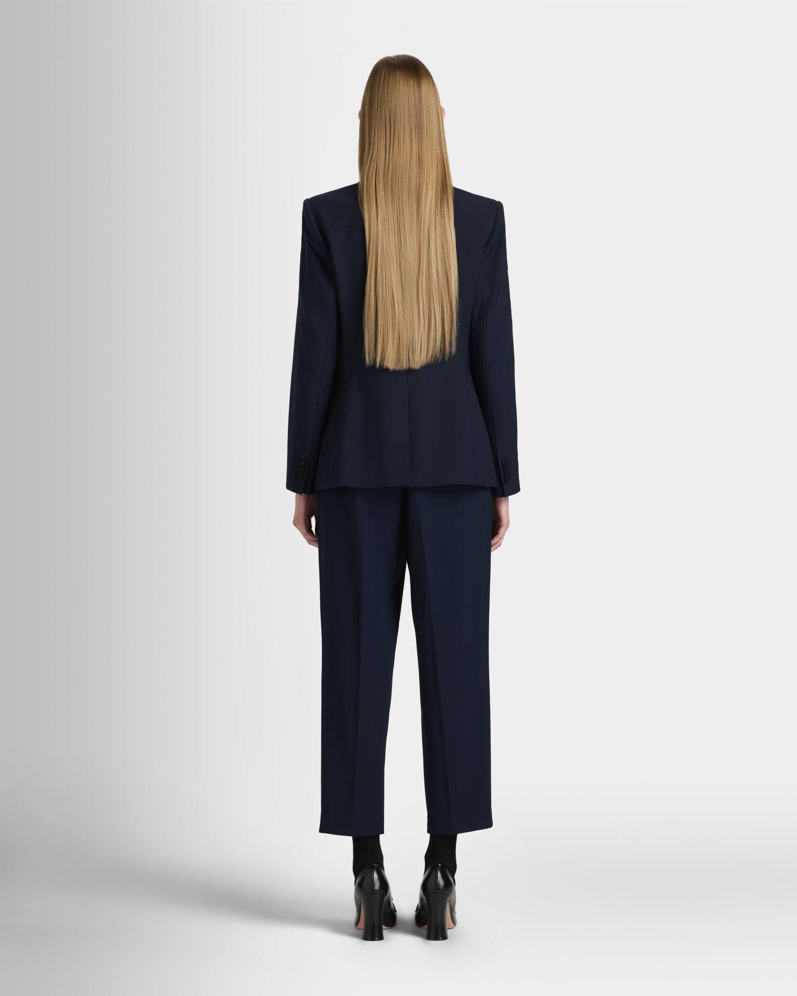 Club Monaco Corp, CA - Cutaway Borrem Blazer - Navy