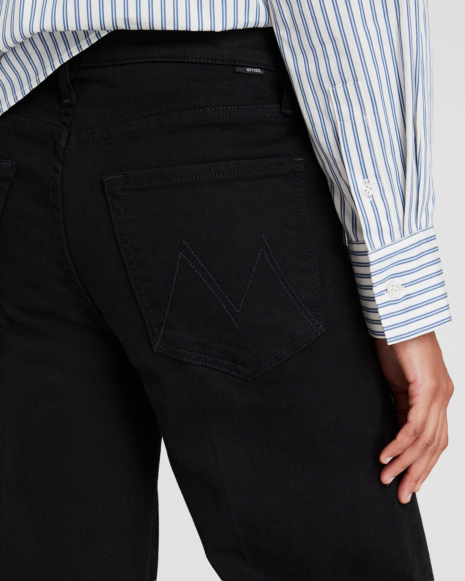 CLUB MONACO - MOTHER The Twister Sneak Jeans - Noir