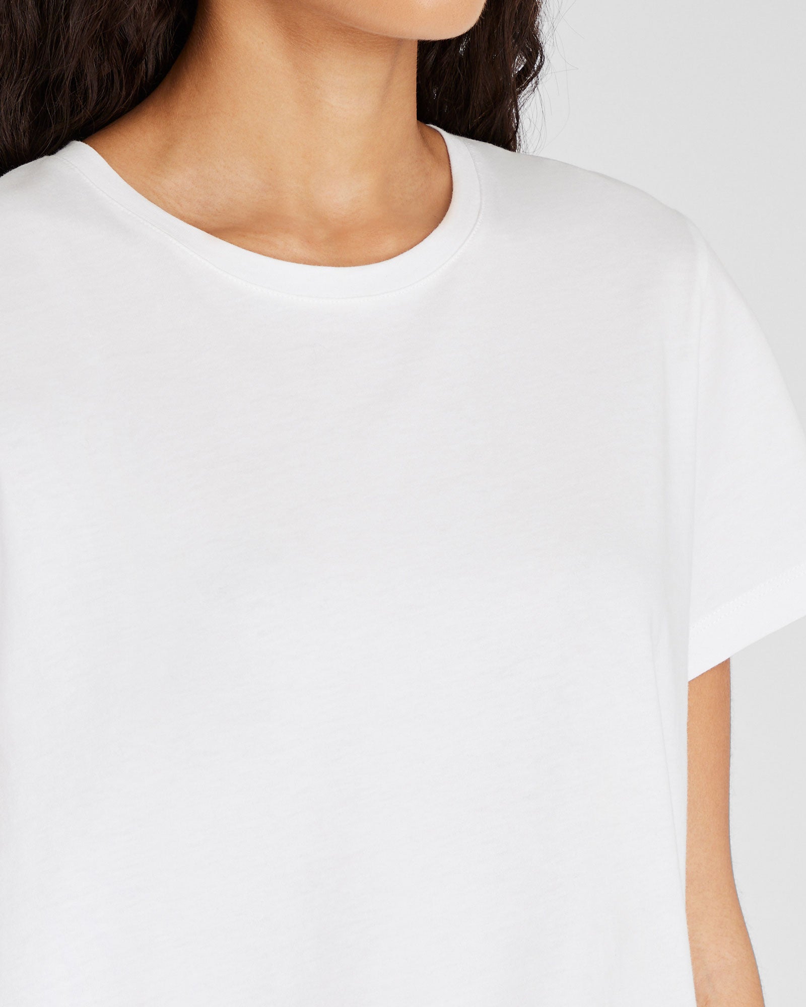 CLUB MONACO - The Crew Neck T-Shirt - White