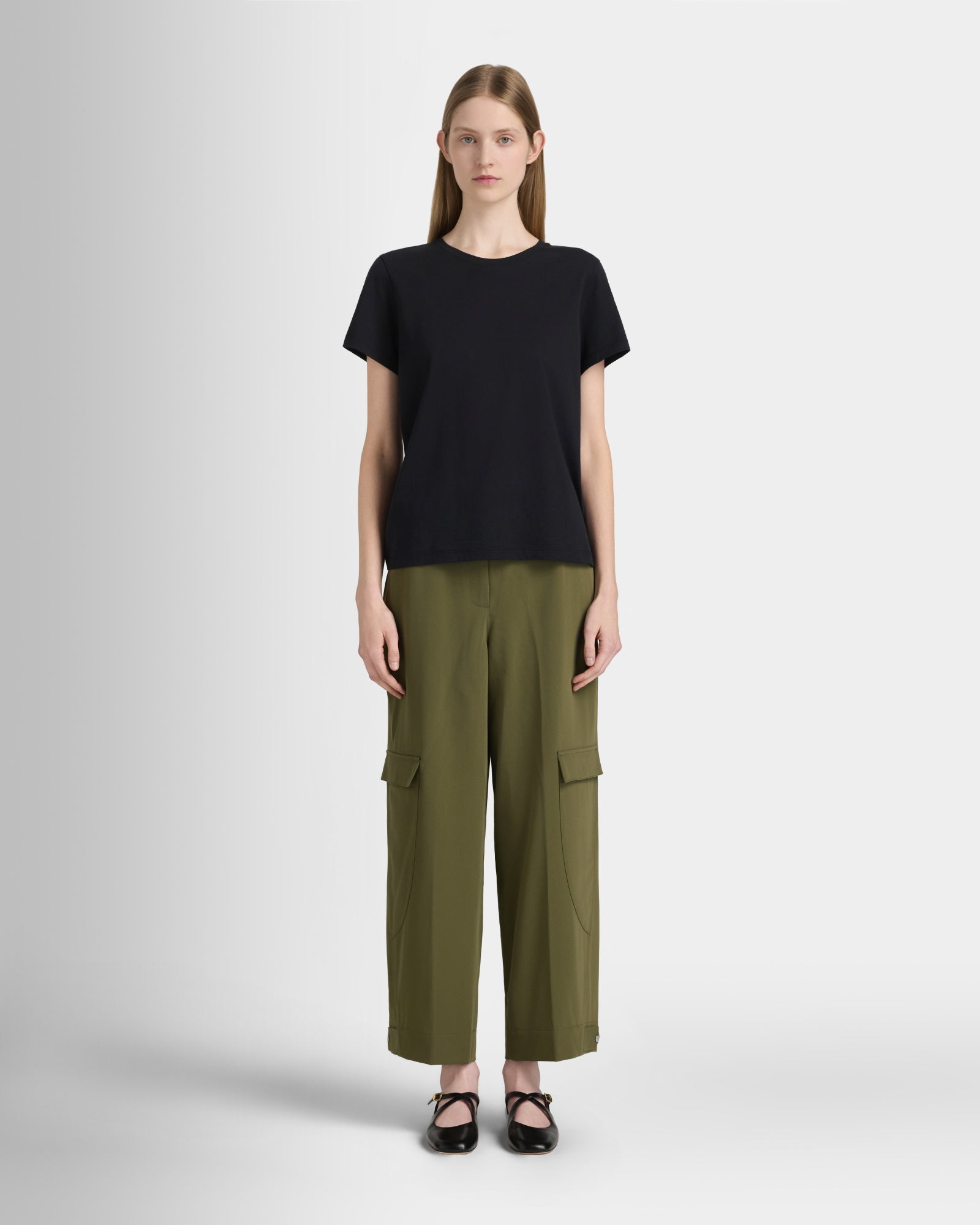 Club Monaco Corp, CA - The Crew Neck T-Shirt - Black