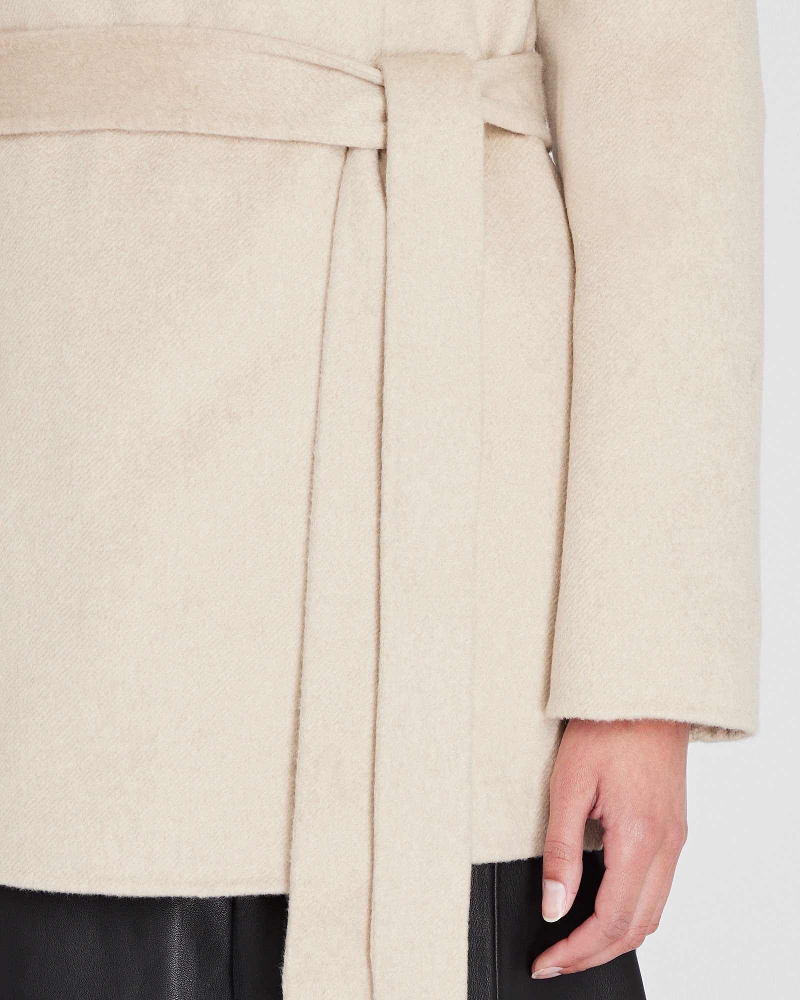 CLUB MONACO - Cashmere Belted Jacket - Camel