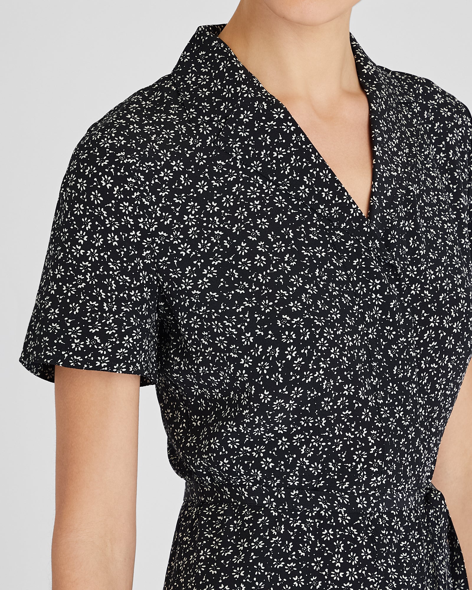 CLUB MONACO - Belted Silk Midi Shirt Dress - Black Base