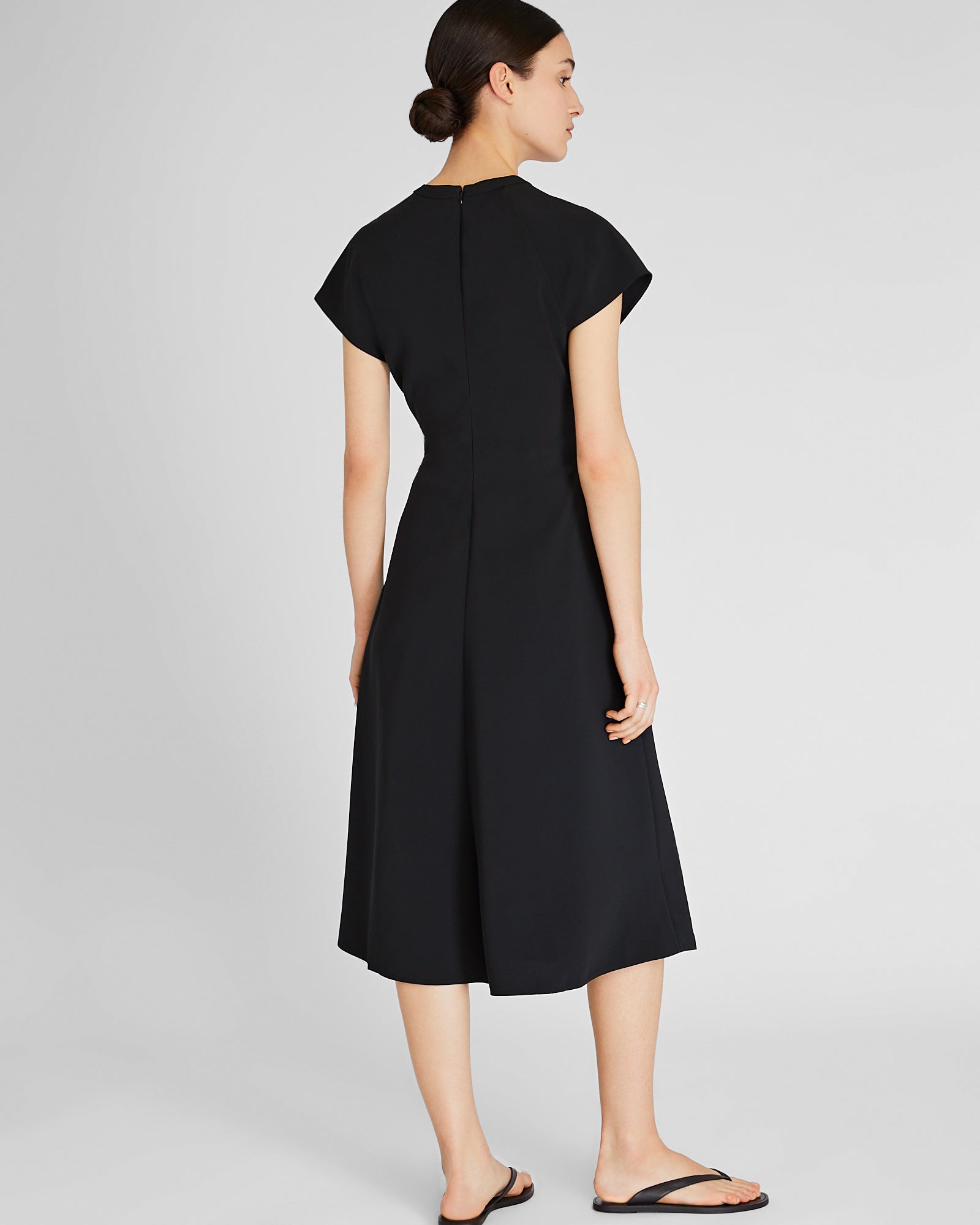 CLUB MONACO - Raglan Sleeve Crepe Dress - Black