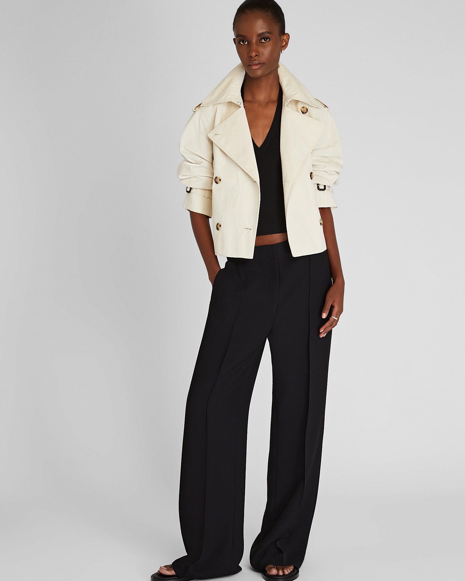 CLUB MONACO - Cropped Monaco Trench - Ecru