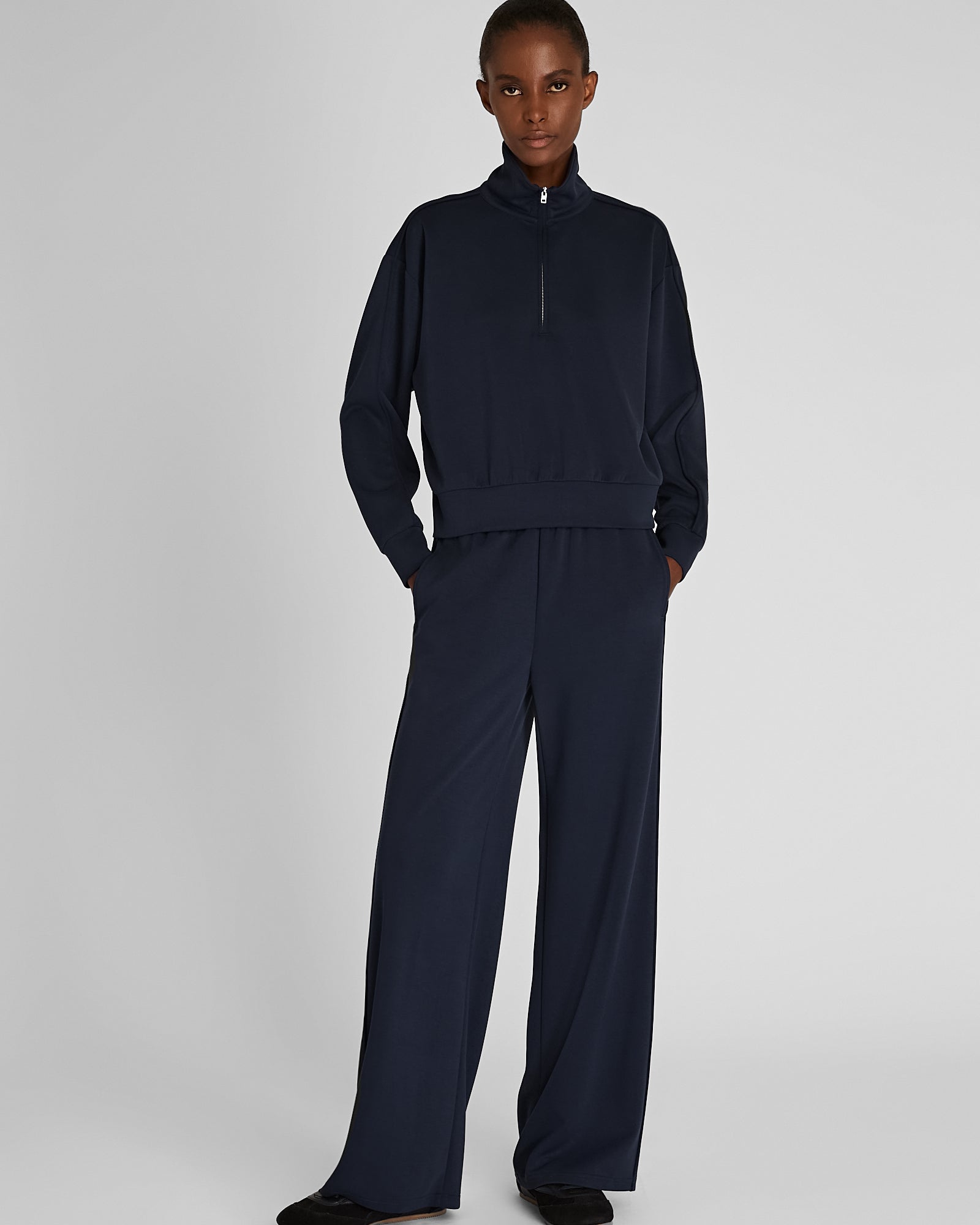 CLUB MONACO - Sandwash Scuba Wide-Leg Pant - Twilight Navy