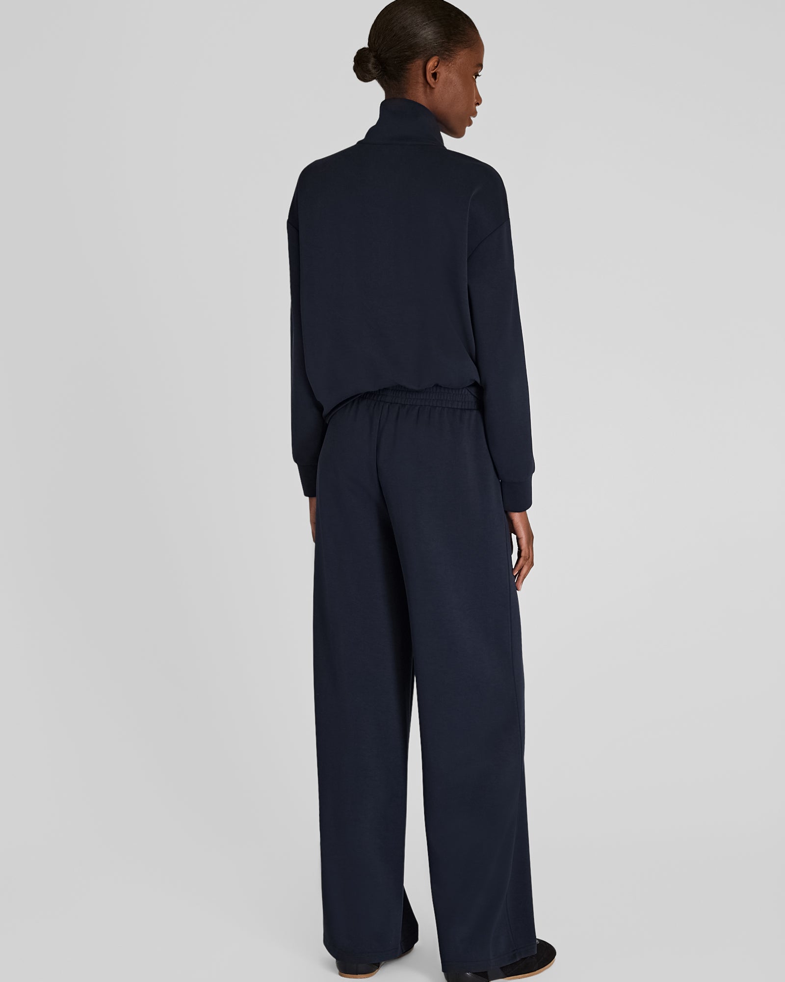 CLUB MONACO - Sandwash Scuba Wide-Leg Pant - Twilight Navy