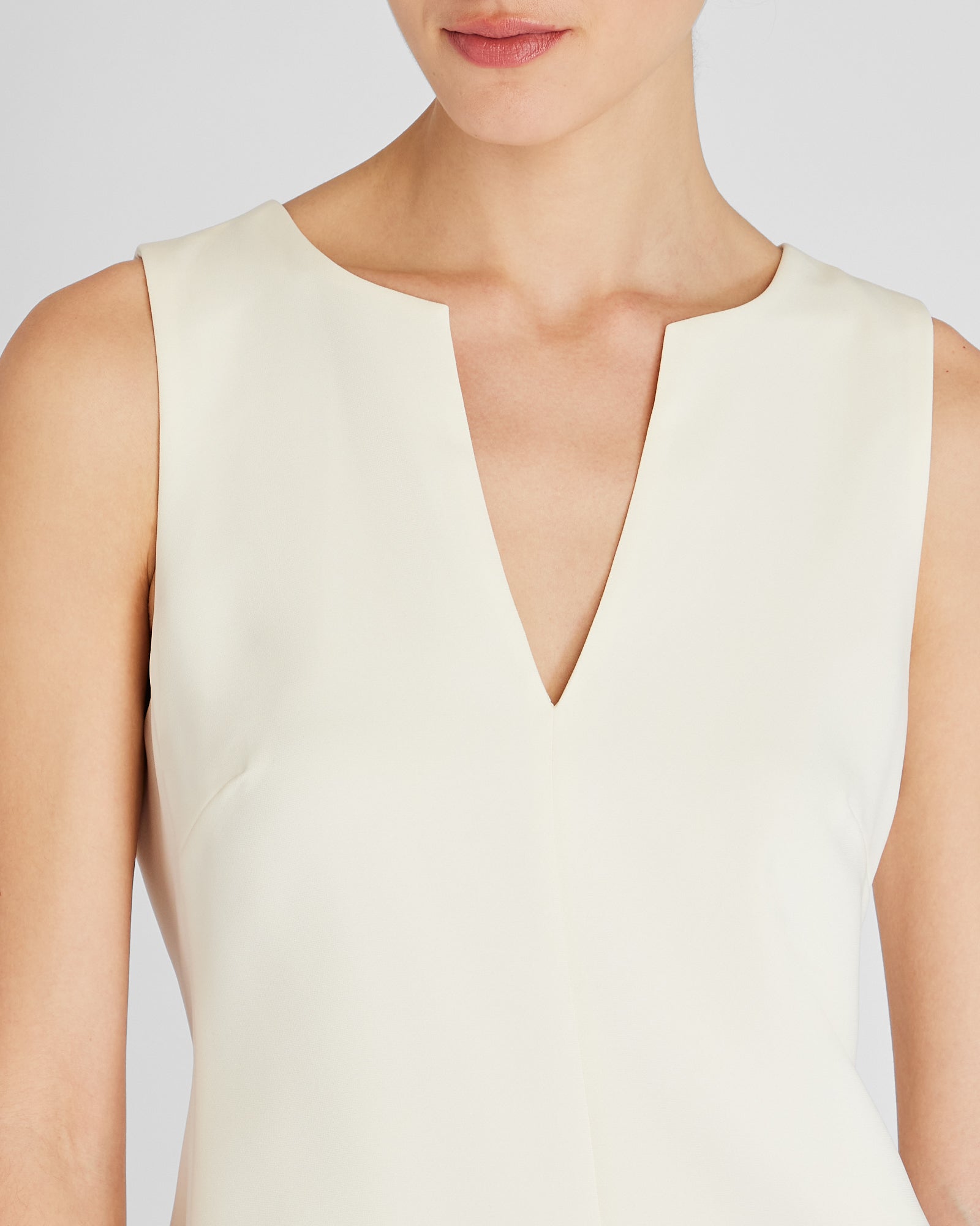 CLUB MONACO - Split Crewneck Crepe Top - Ecru