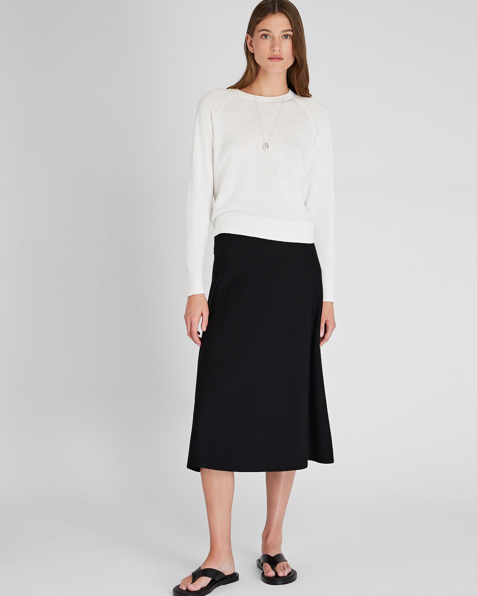 CLUB MONACO - Linen Raglan Crew Neck Sweater - Cream
