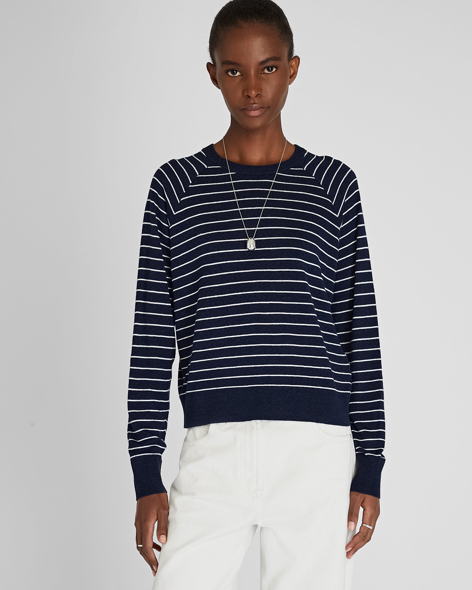 CLUB MONACO - Linen Raglan Crew Neck Sweater - Maritime Navy