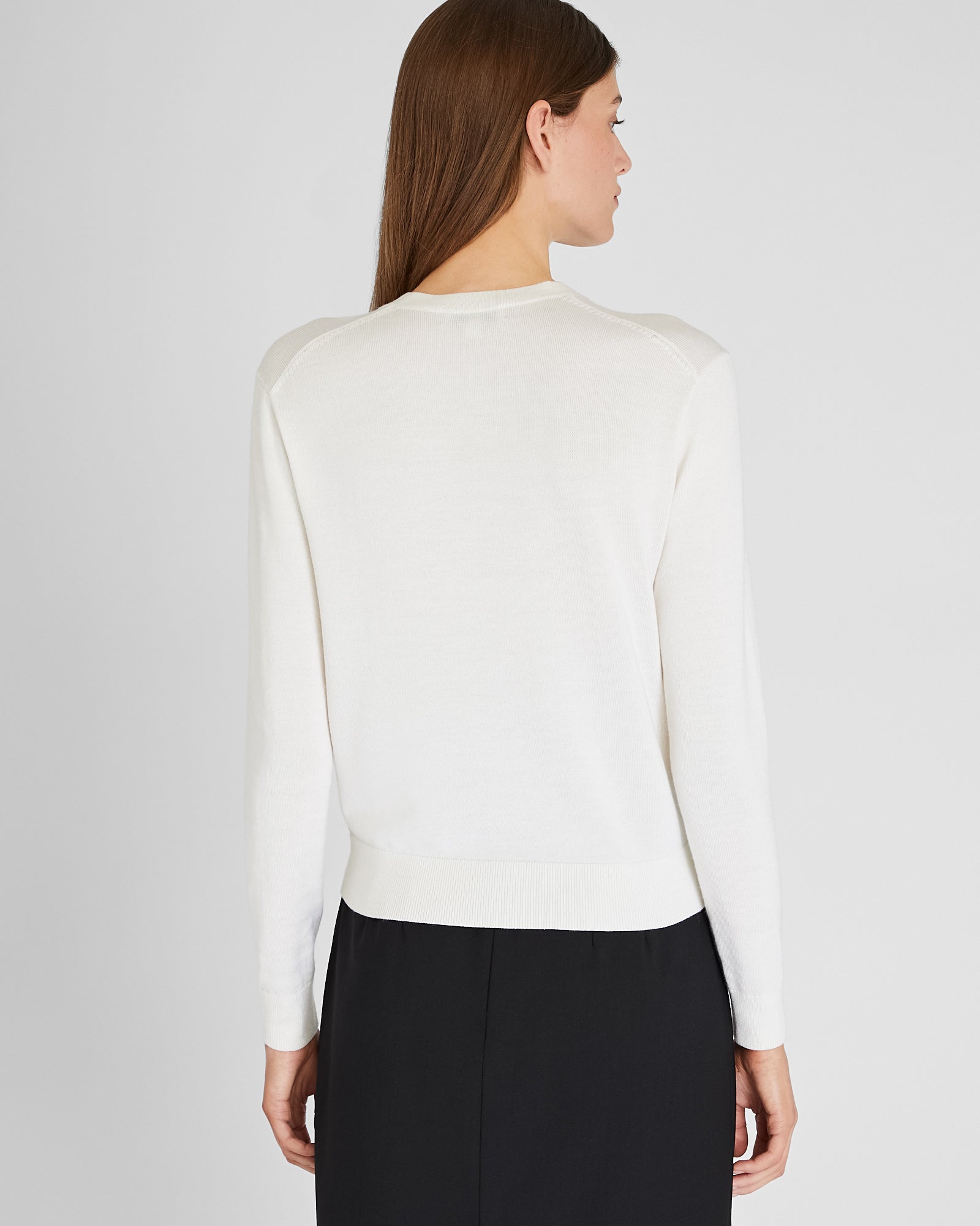 CLUB MONACO - Pull Slim Fit à col en V - Crème