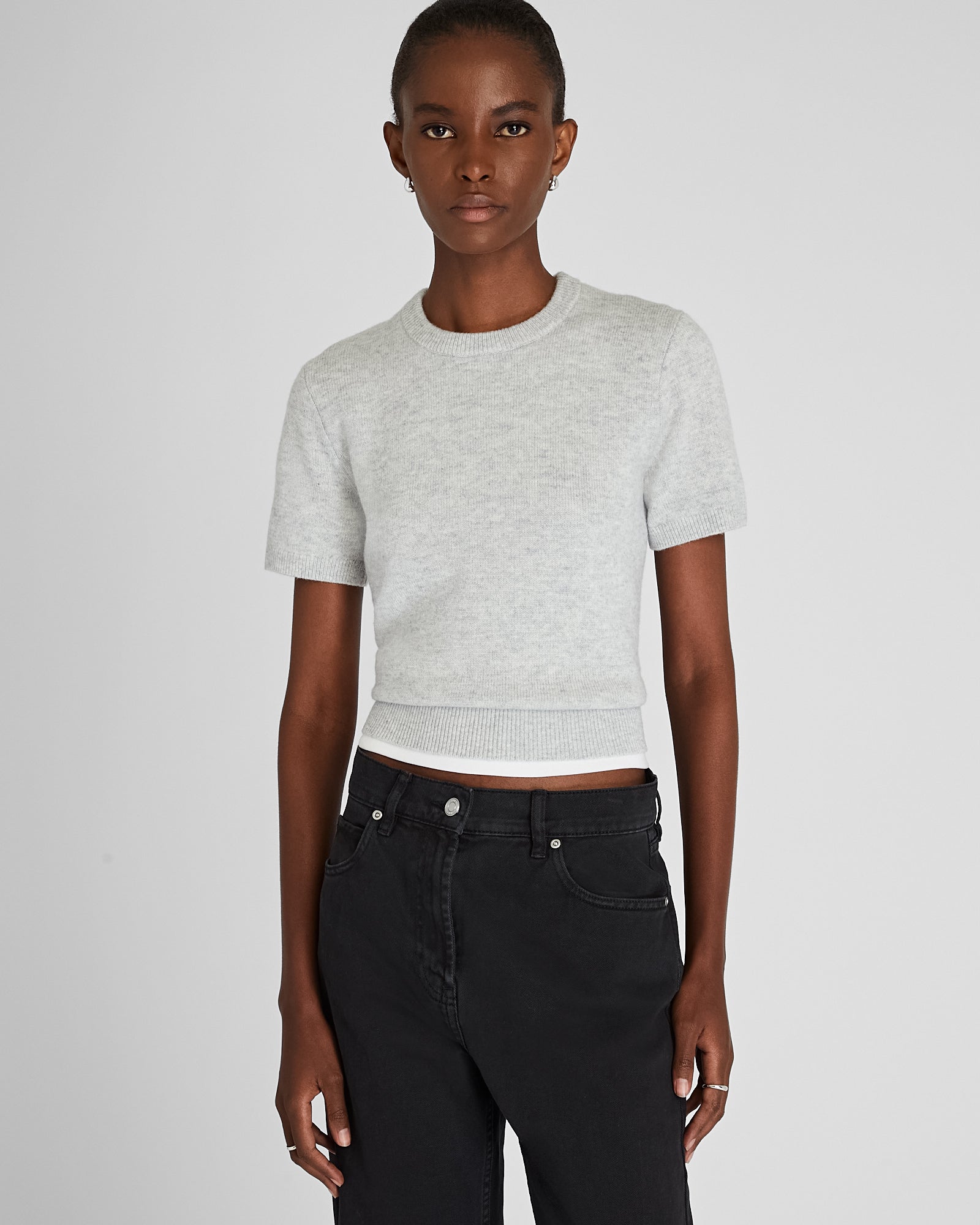 CLUB MONACO - Cashmere Blend Shrunken Crew Neck Sweater - Light Grey