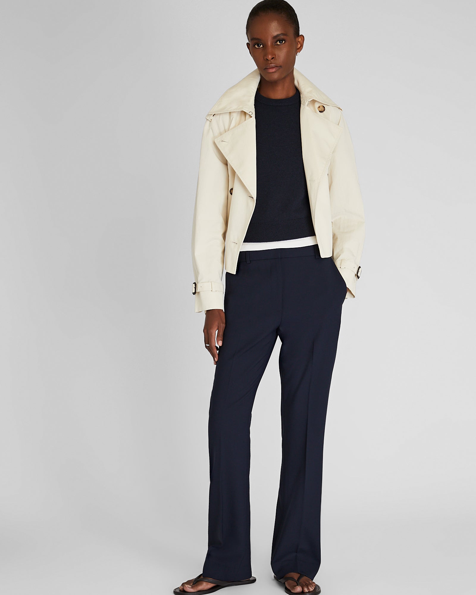 CLUB MONACO - Cashmere Blend Shrunken Crew Neck Sweater - Twilight Navy