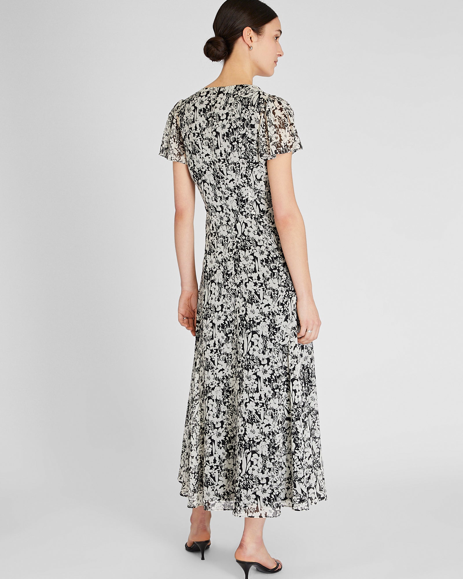 CLUB MONACO - Flutter Sleeve Midi Dress - Grand imprimé noir