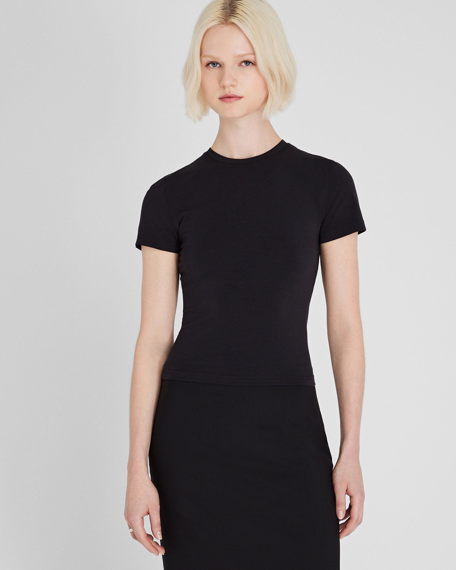 CLUB MONACO - Contour Tee - Black