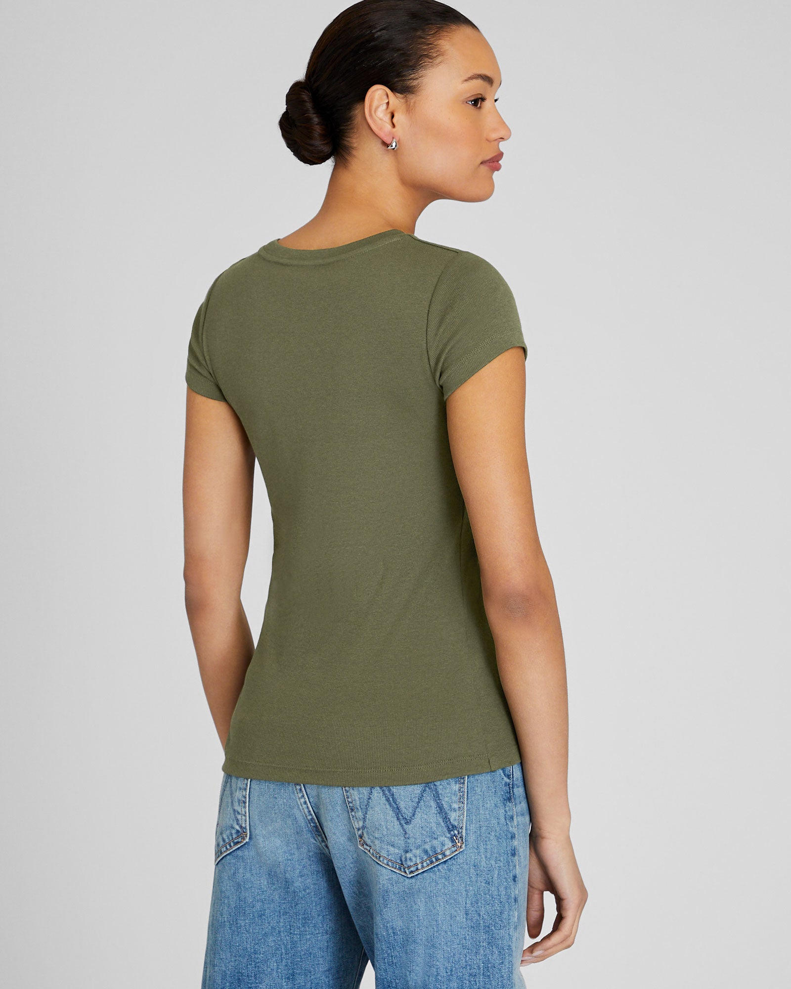 CLUB MONACO - Bowee Tee - Olive