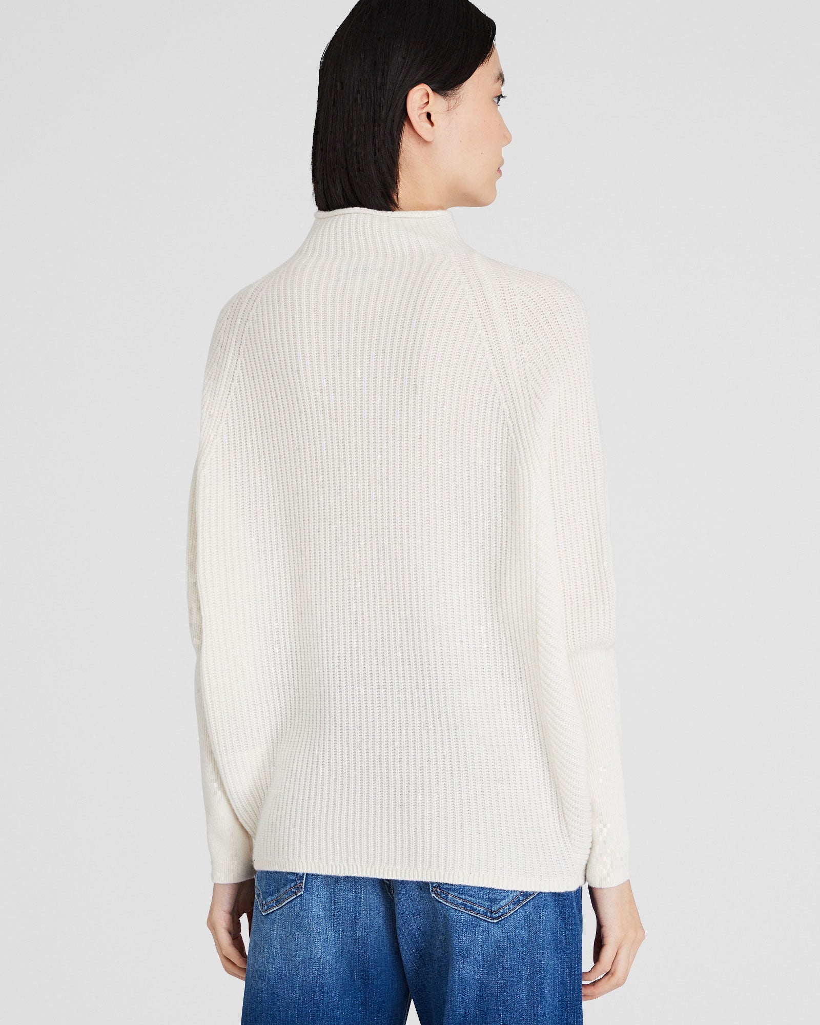 CLUB MONACO - Emma Cashmere Sweater - Cream