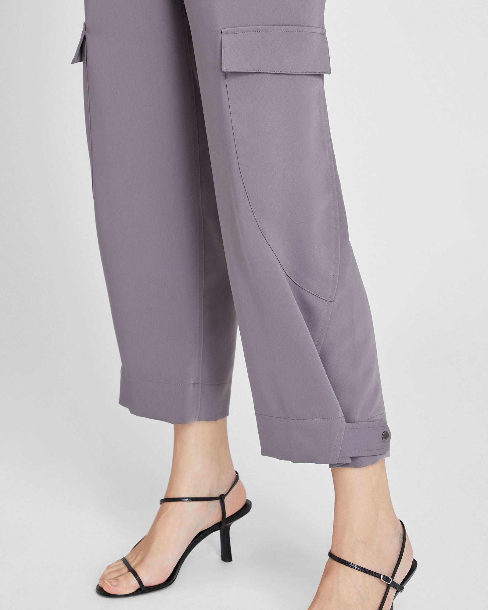 CLUB MONACO - Curved Seam Cargo Pant - Dark Purple