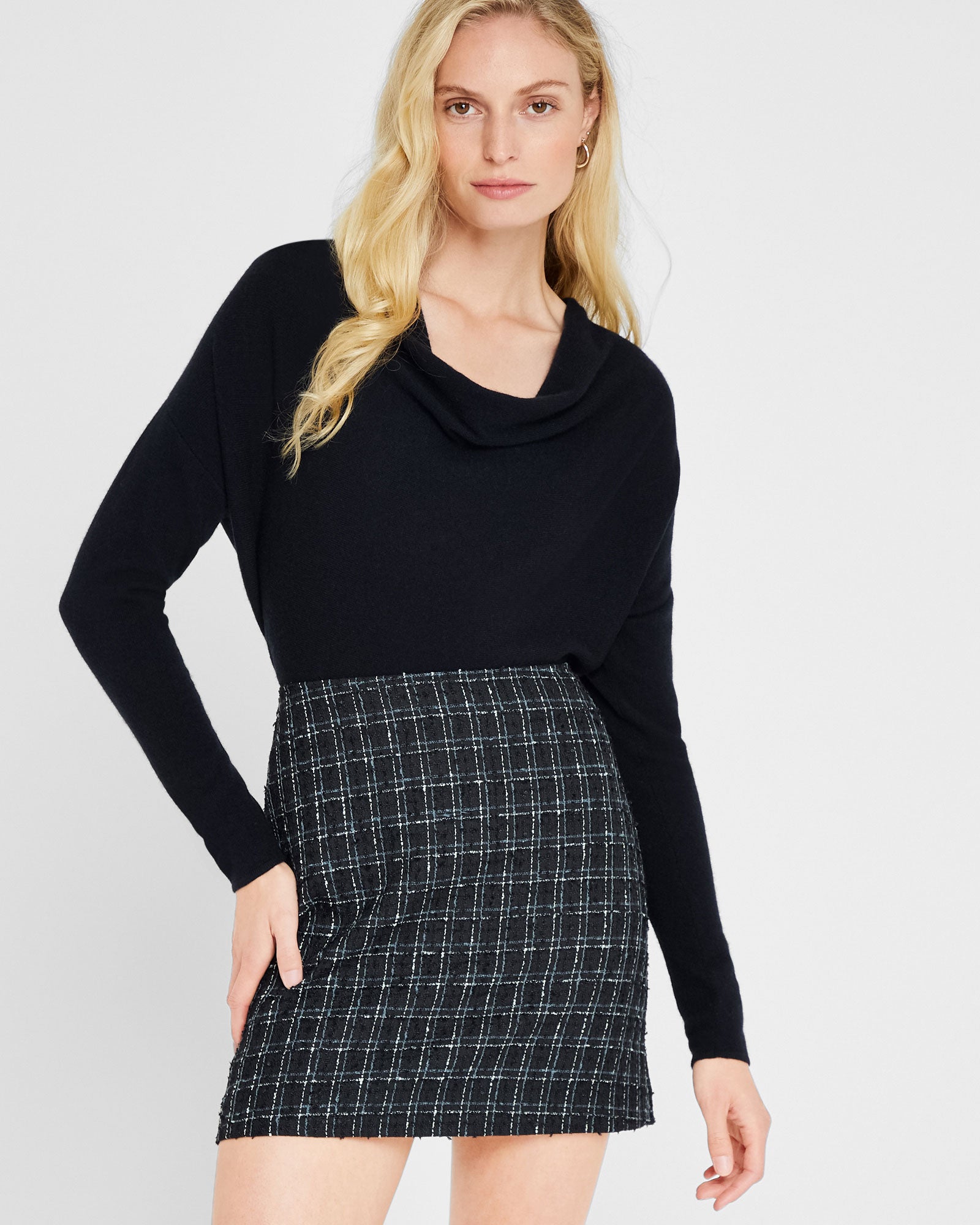 CLUB MONACO - Cowl Neck Cashmere Sweater - Black