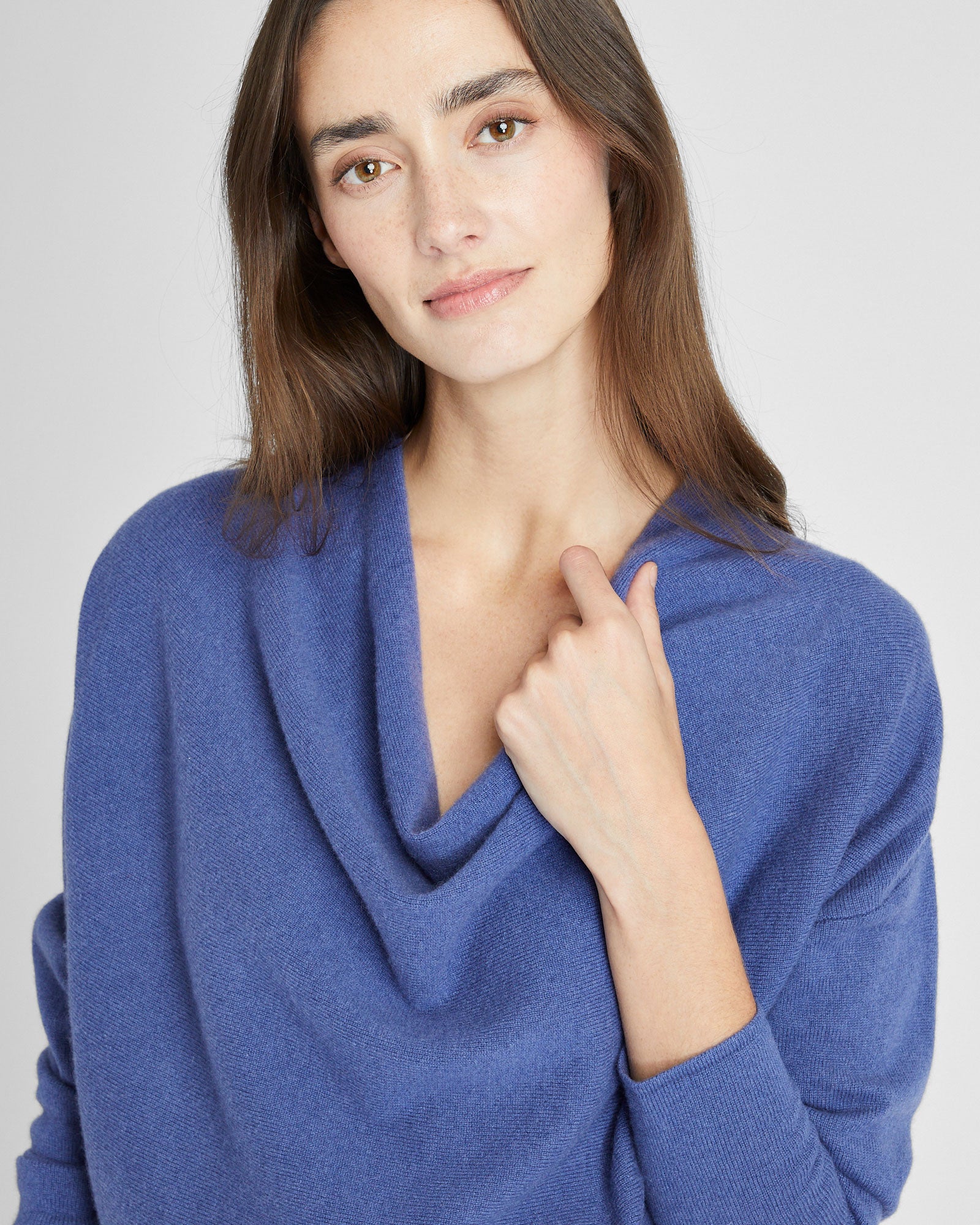 CLUB MONACO - Chandail en cachemire col cagoule - Bleu