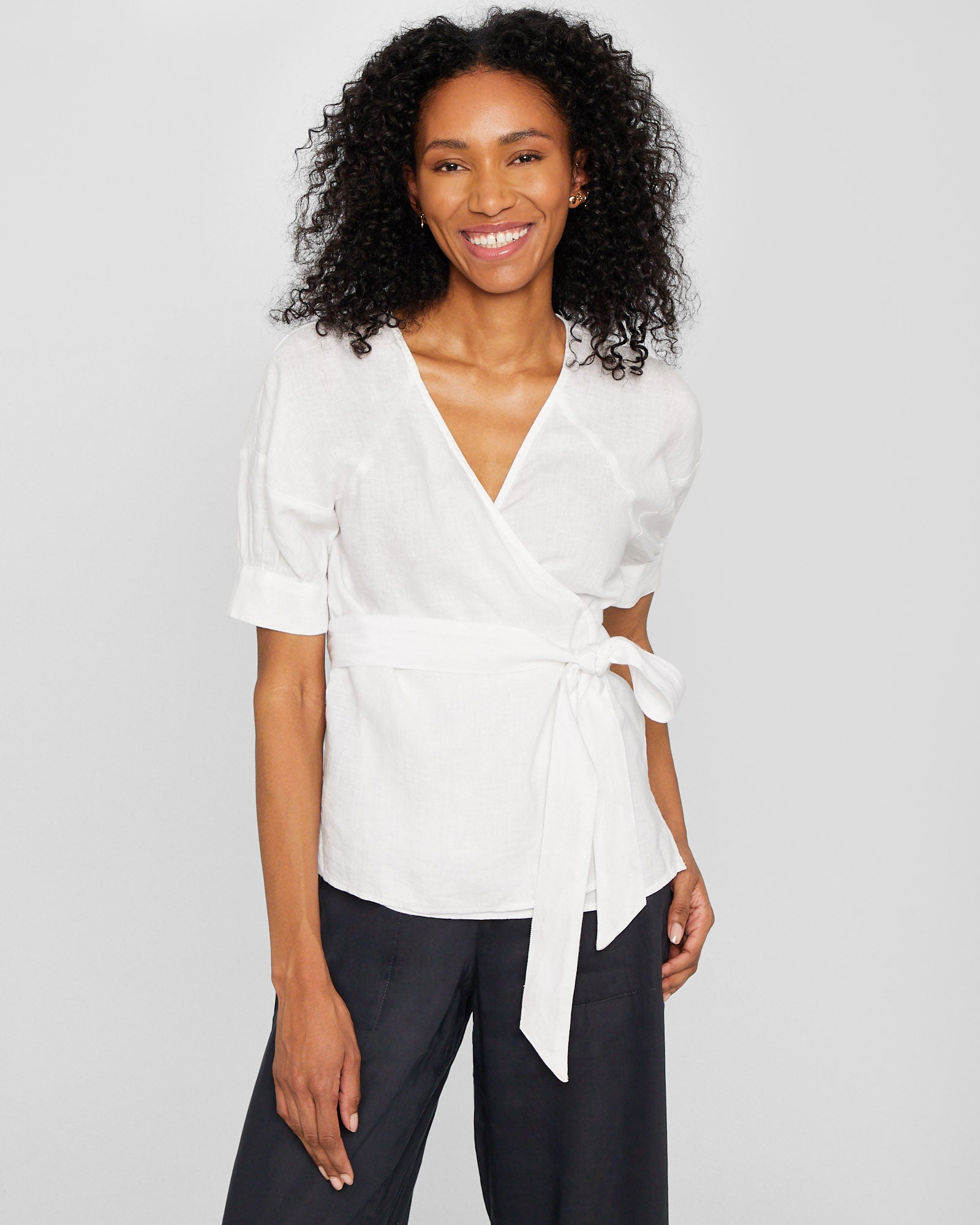CLUB MONACO - Linen Wrap Top - White
